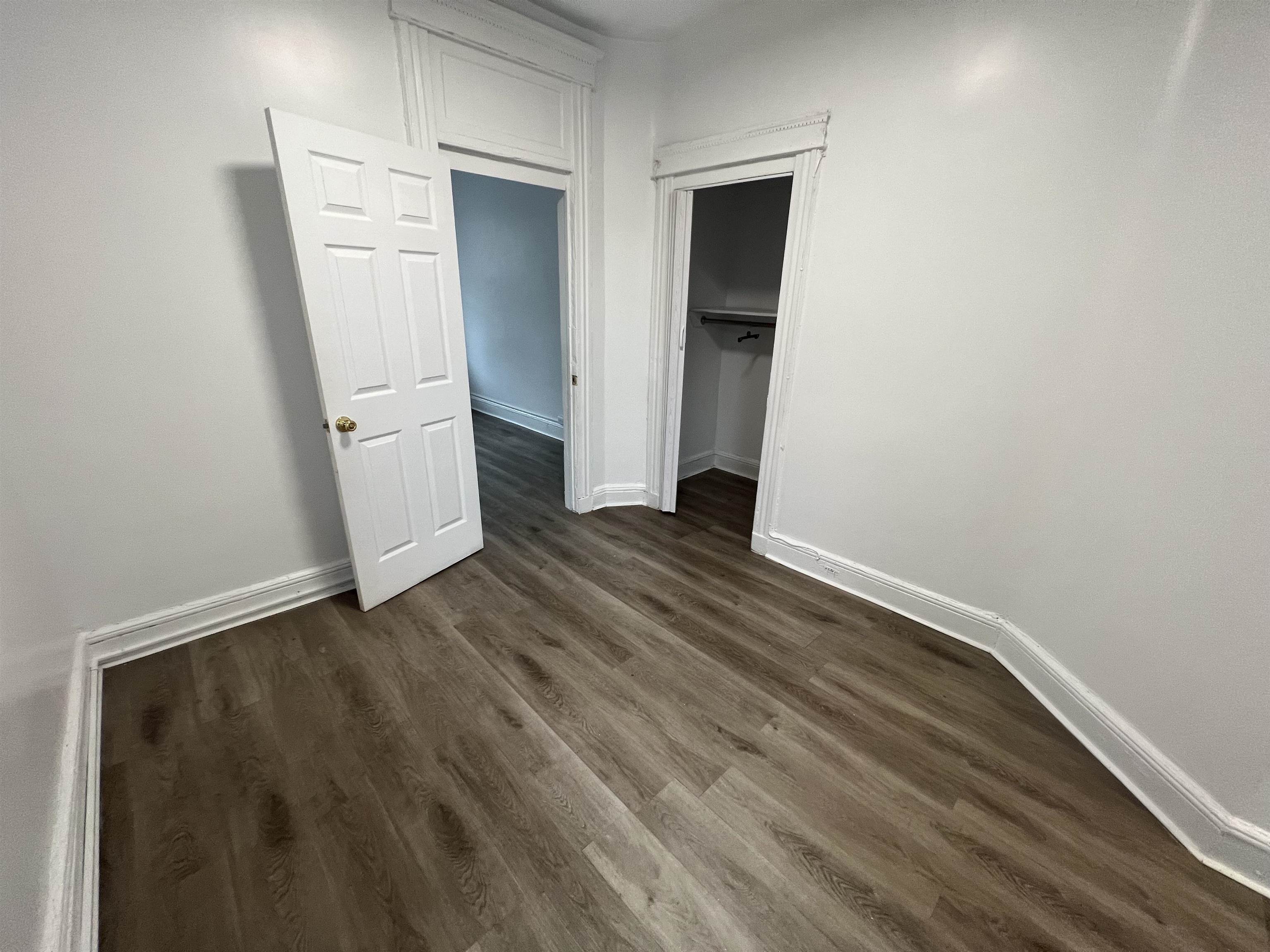 818 27TH ST Unit: 3