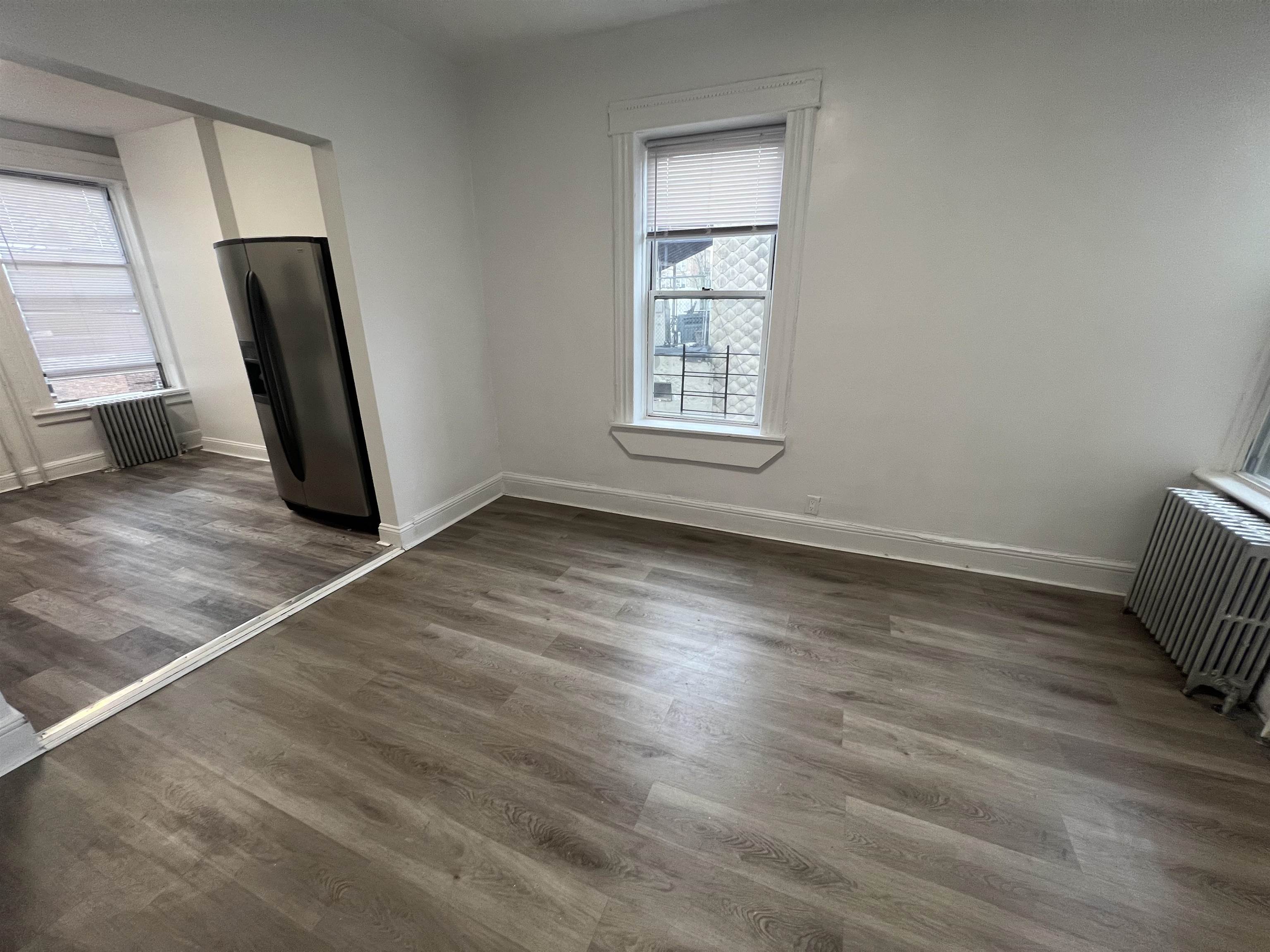 818 27TH ST Unit: 3
