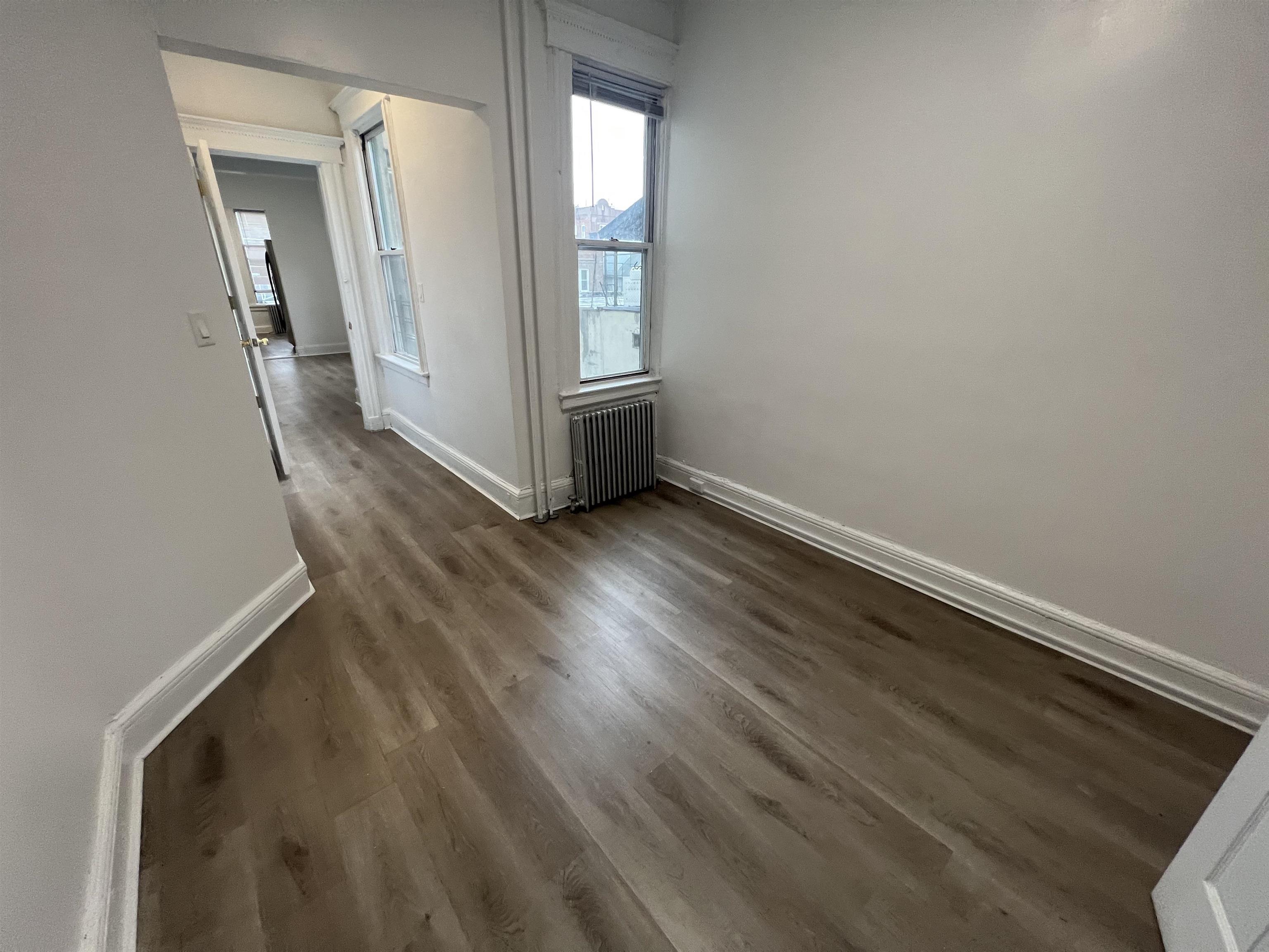 818 27TH ST Unit: 3