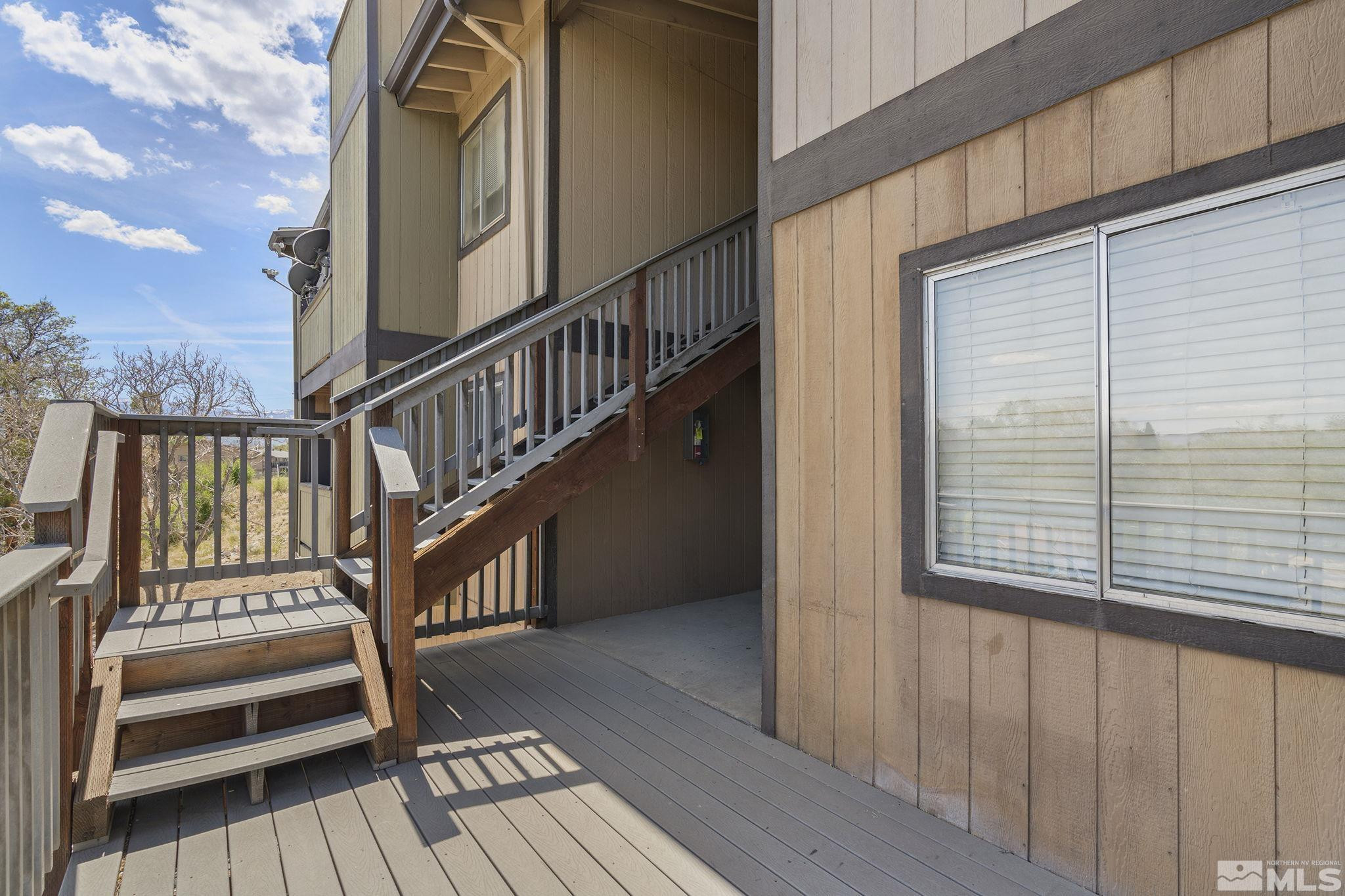 2090 Highview Court 8