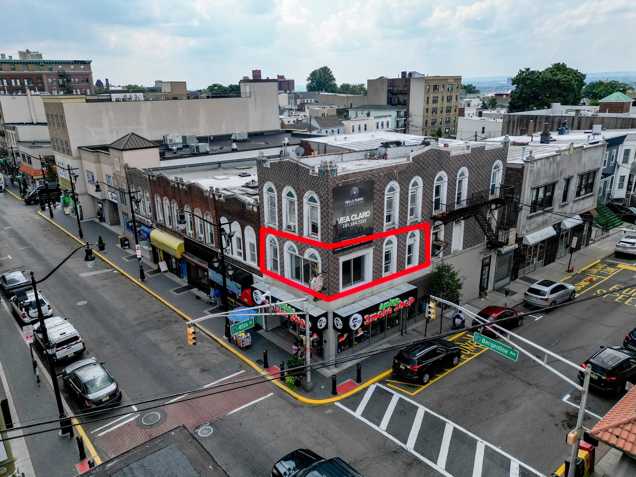 4119 BERGENLINE AVE Unit: 2