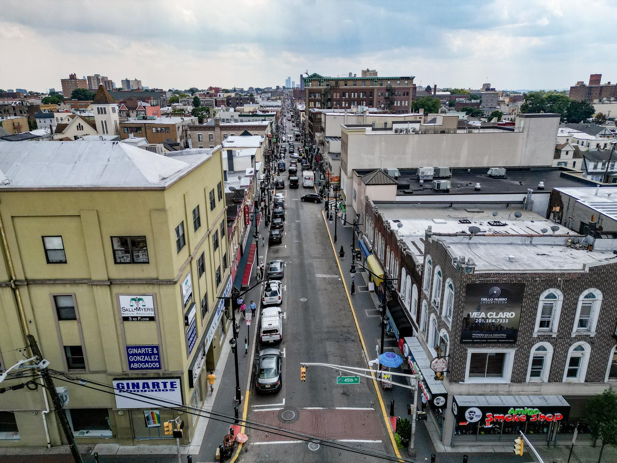 4119 BERGENLINE AVE Unit: 2