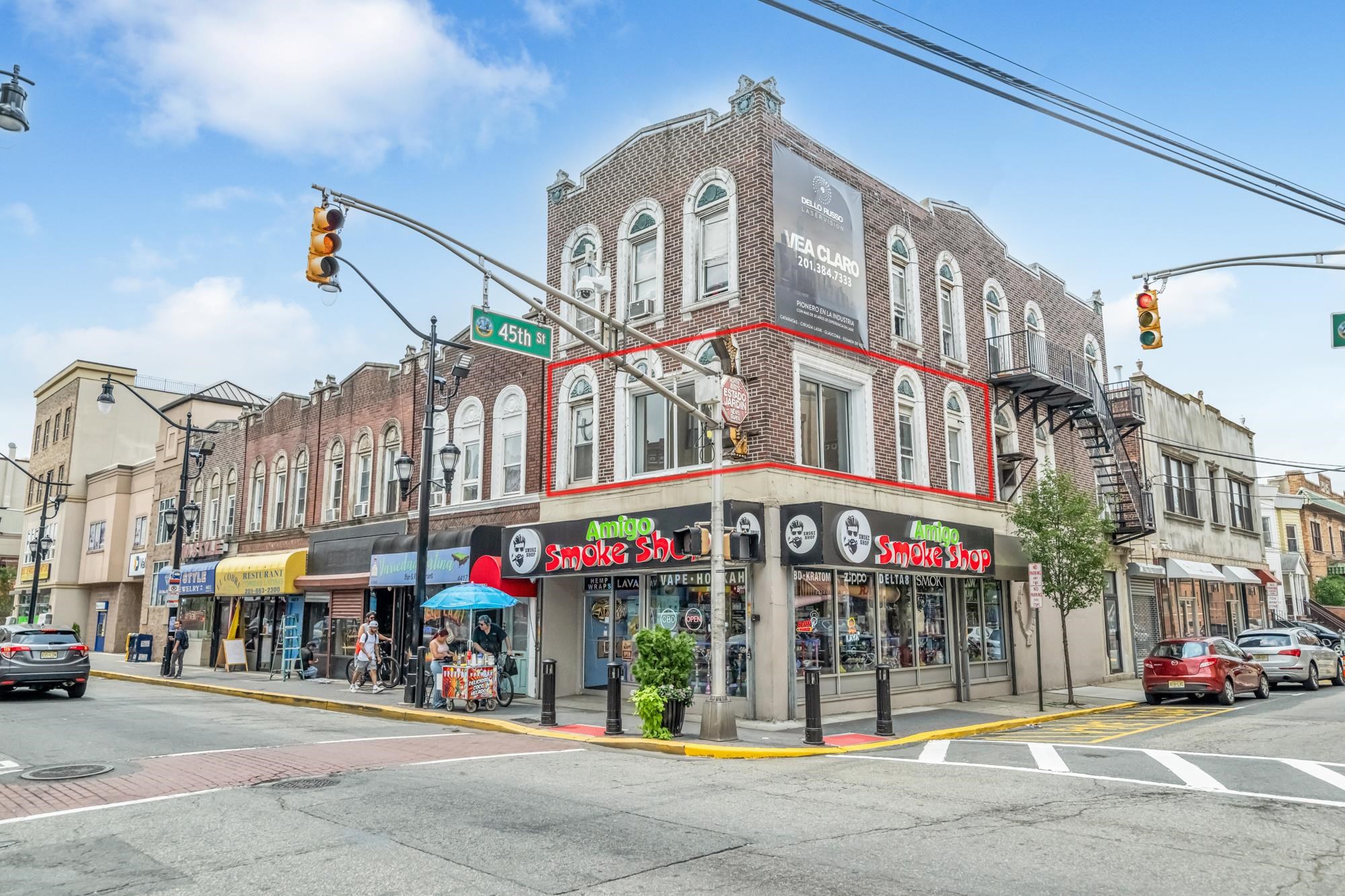 4119 BERGENLINE AVE Unit: 2