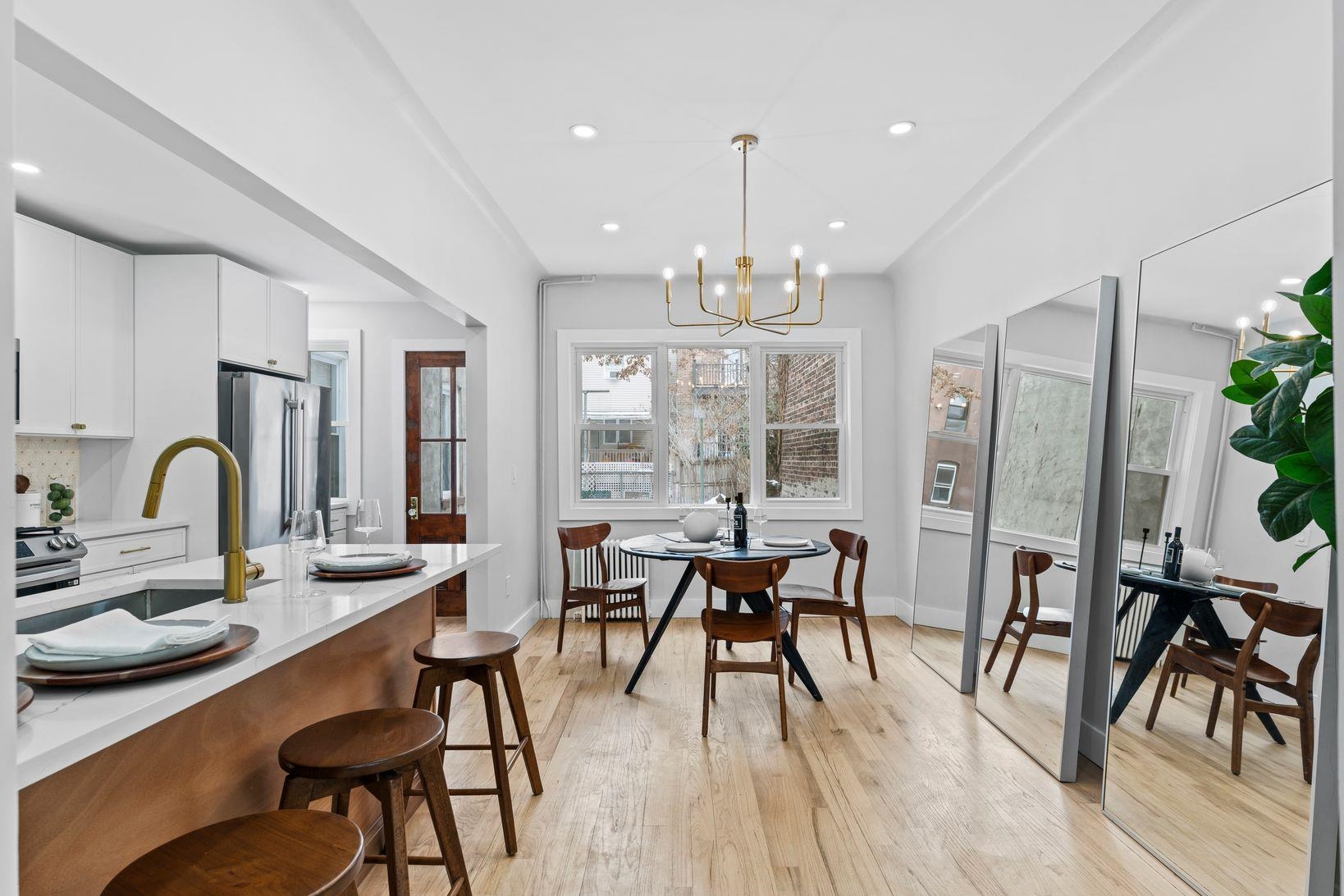 112 BEACH ST