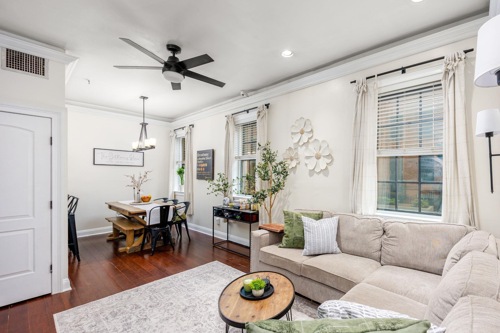 227 CHRISTOPHER COLUMBUS DR Unit: 105b