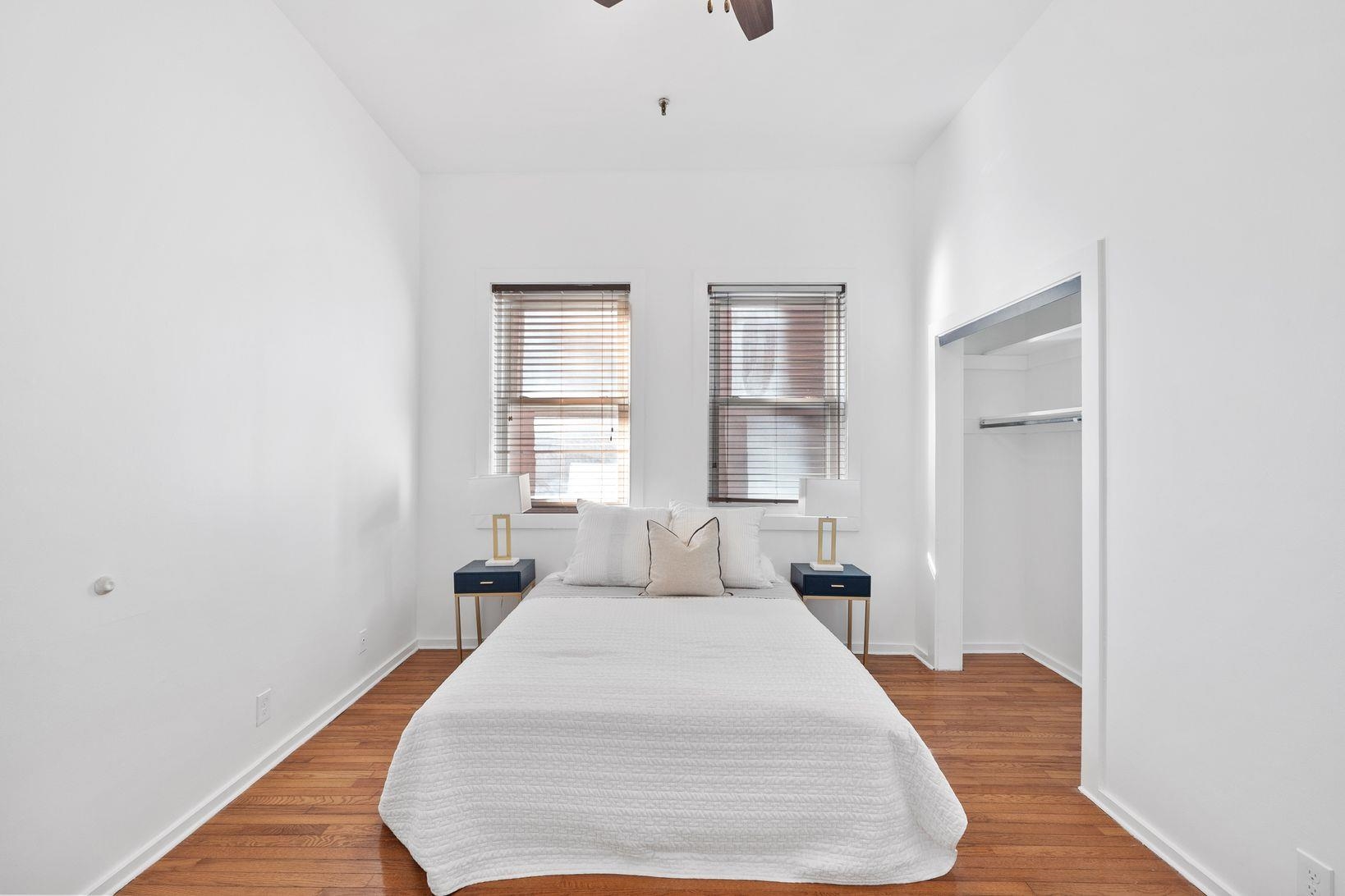 579 PALISADE AVE Unit: 1