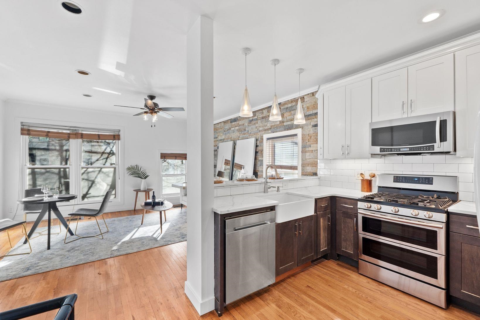 579 PALISADE AVE Unit: 1