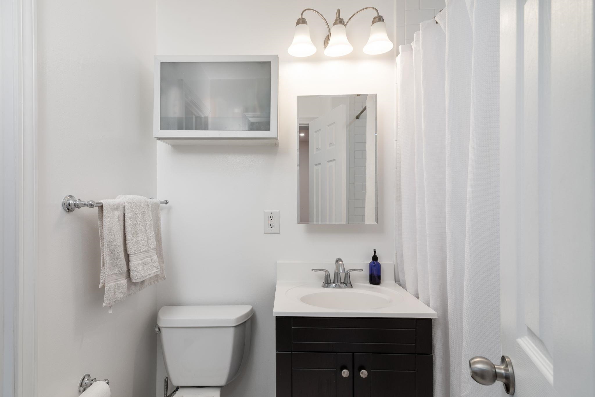 347 VARICK ST Unit: 204A