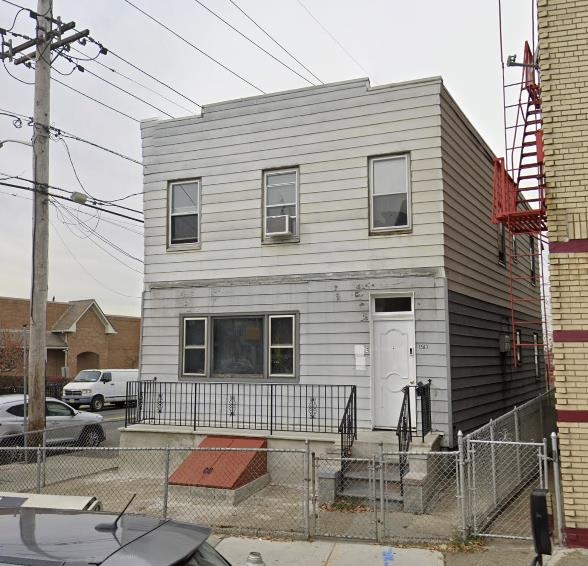 1583 KENNEDY BLVD