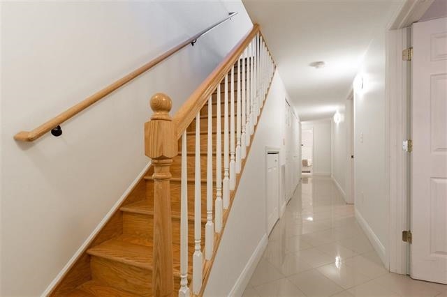128 OGDEN AVE Unit: 1