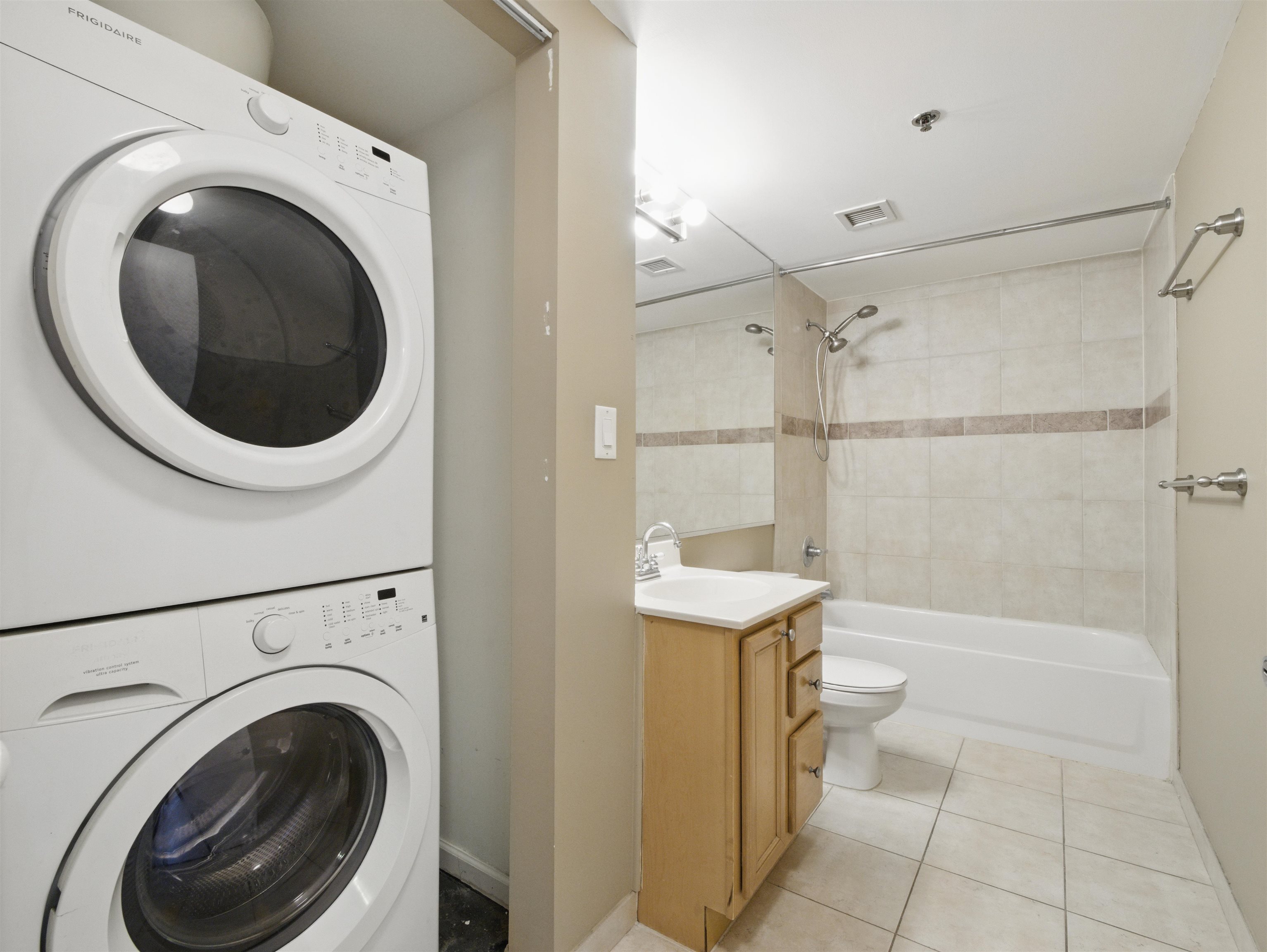 700 1ST ST Unit: 13C