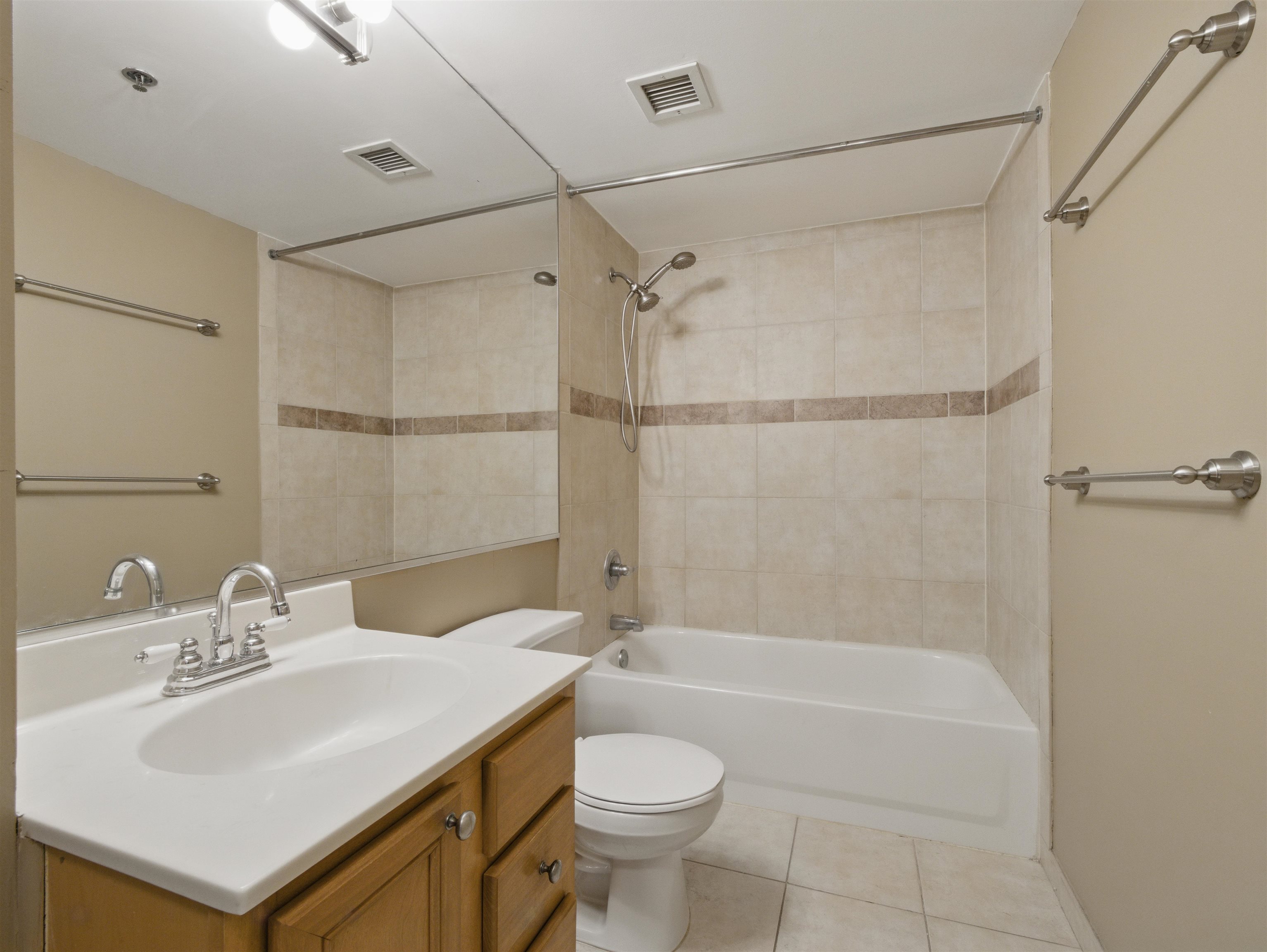 700 1ST ST Unit: 13C