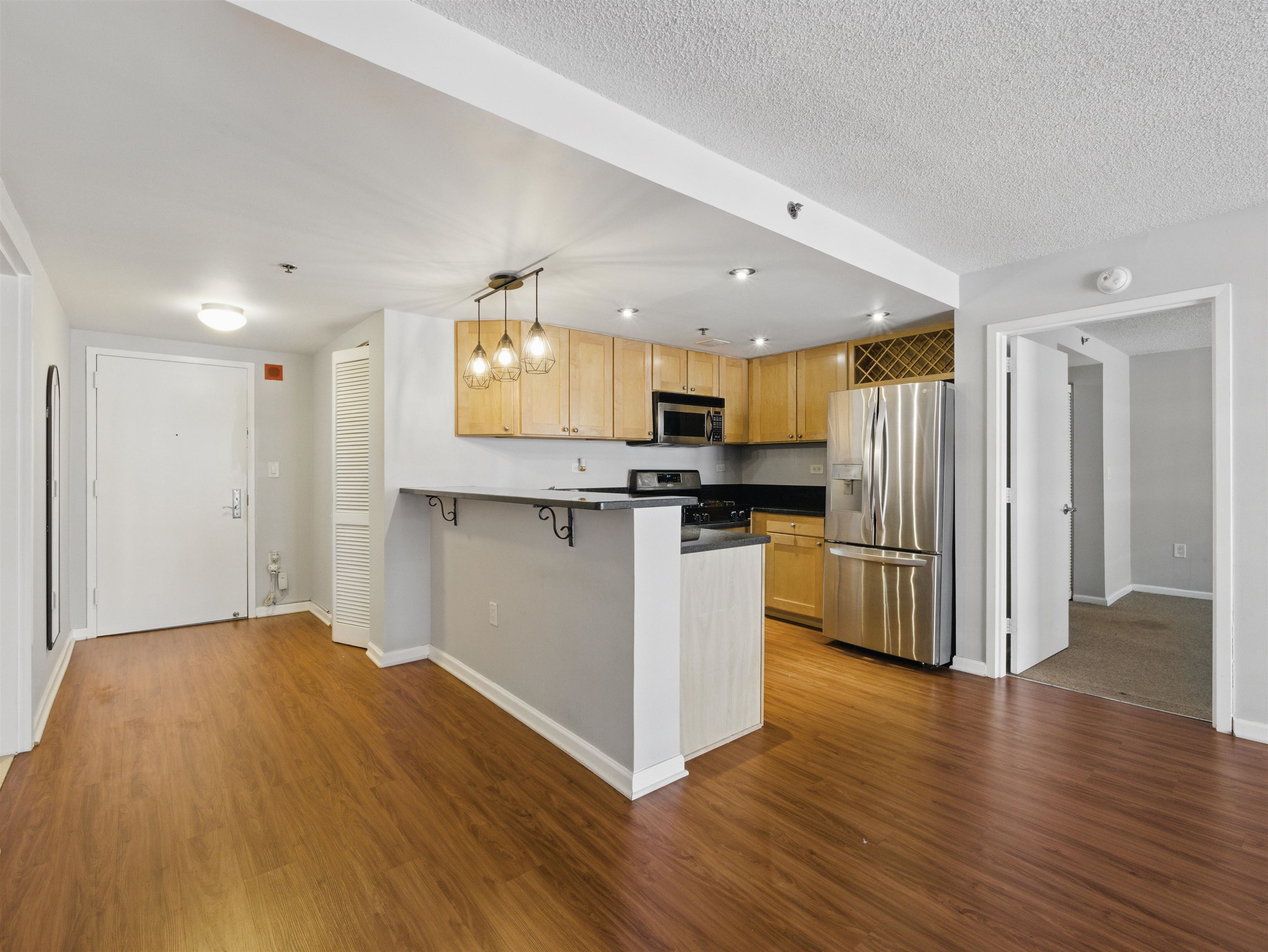 700 1ST ST Unit: 13C