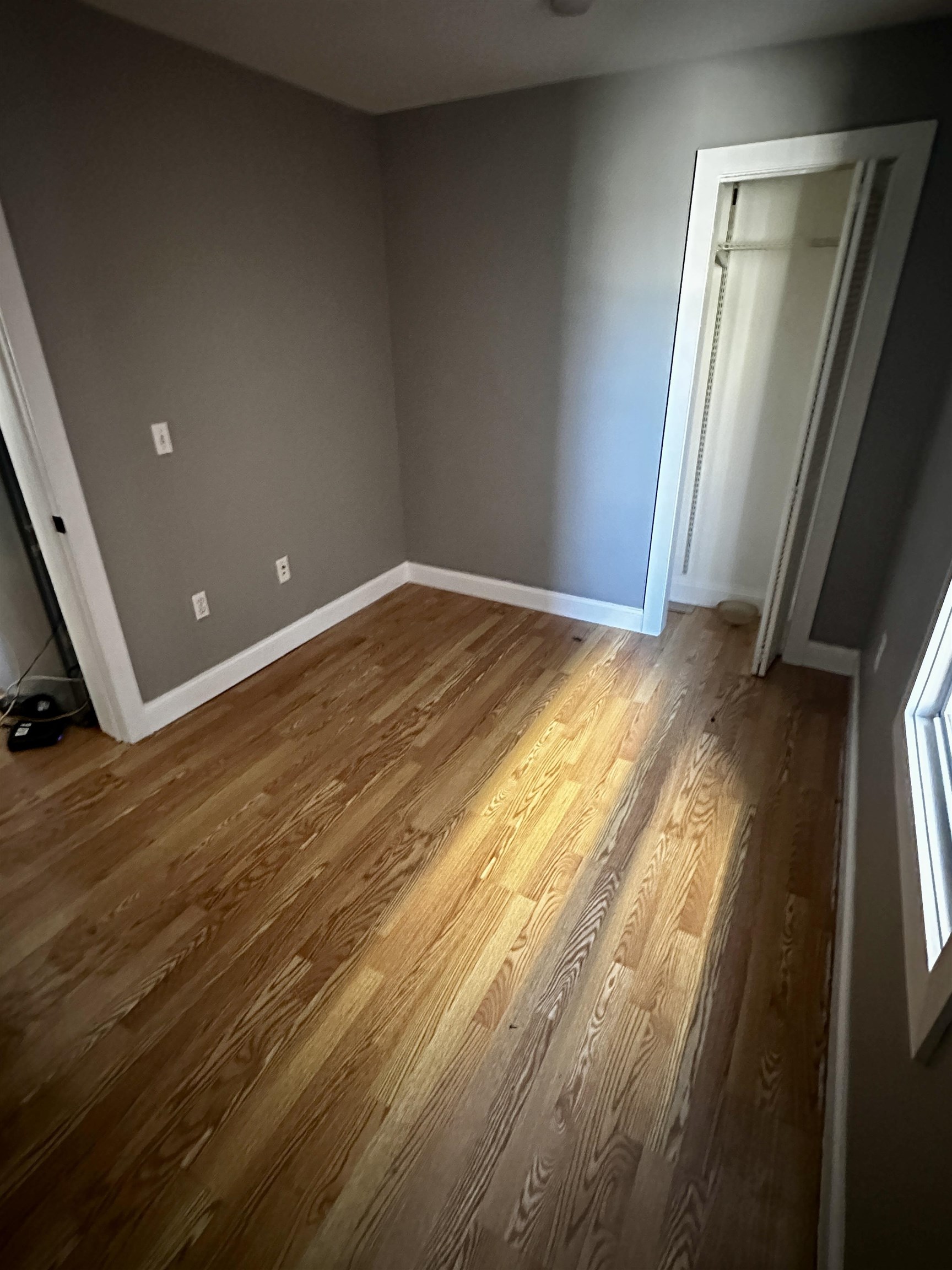 741 SUMMER AVE Unit: 1