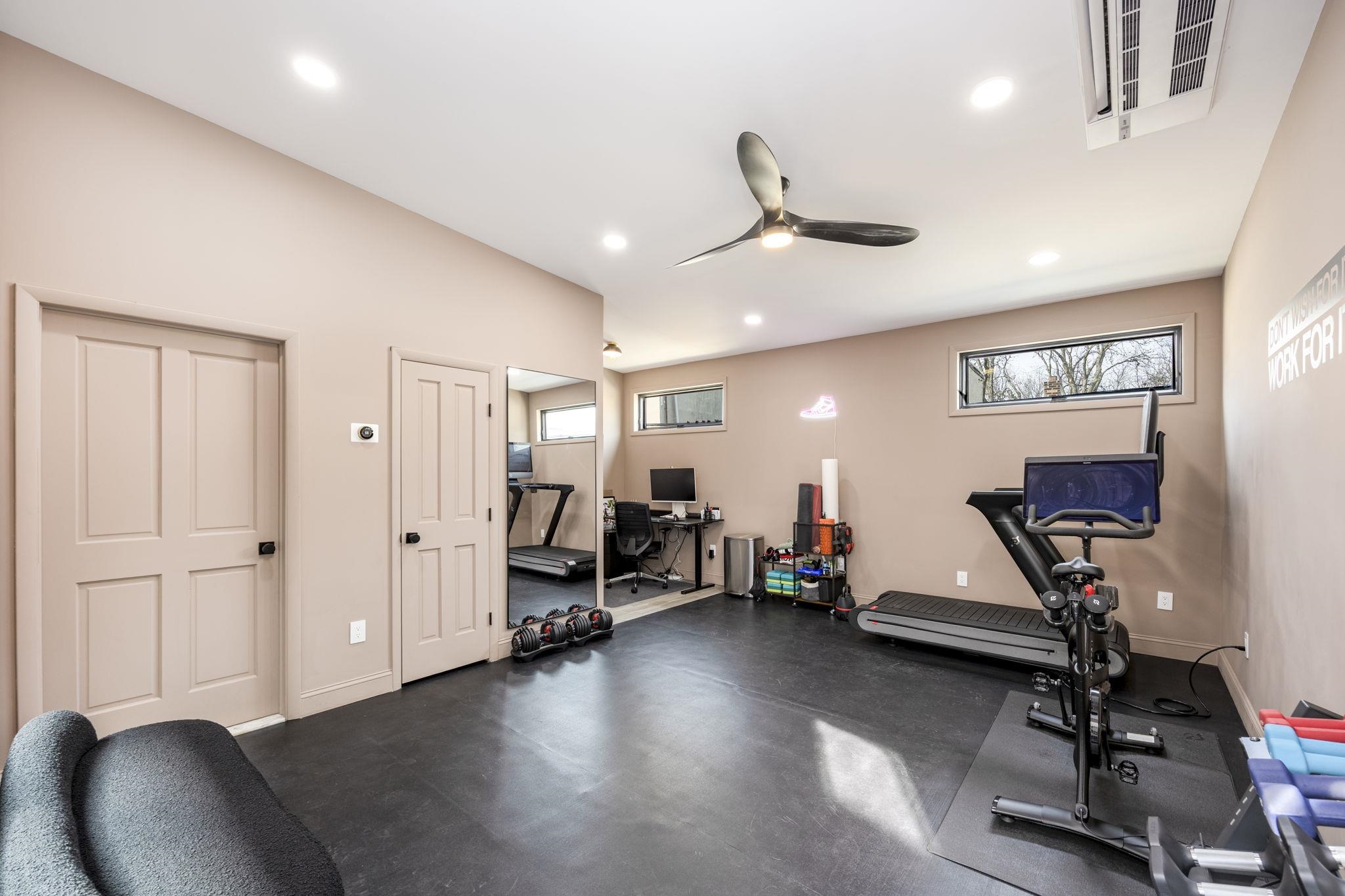 294 4TH ST