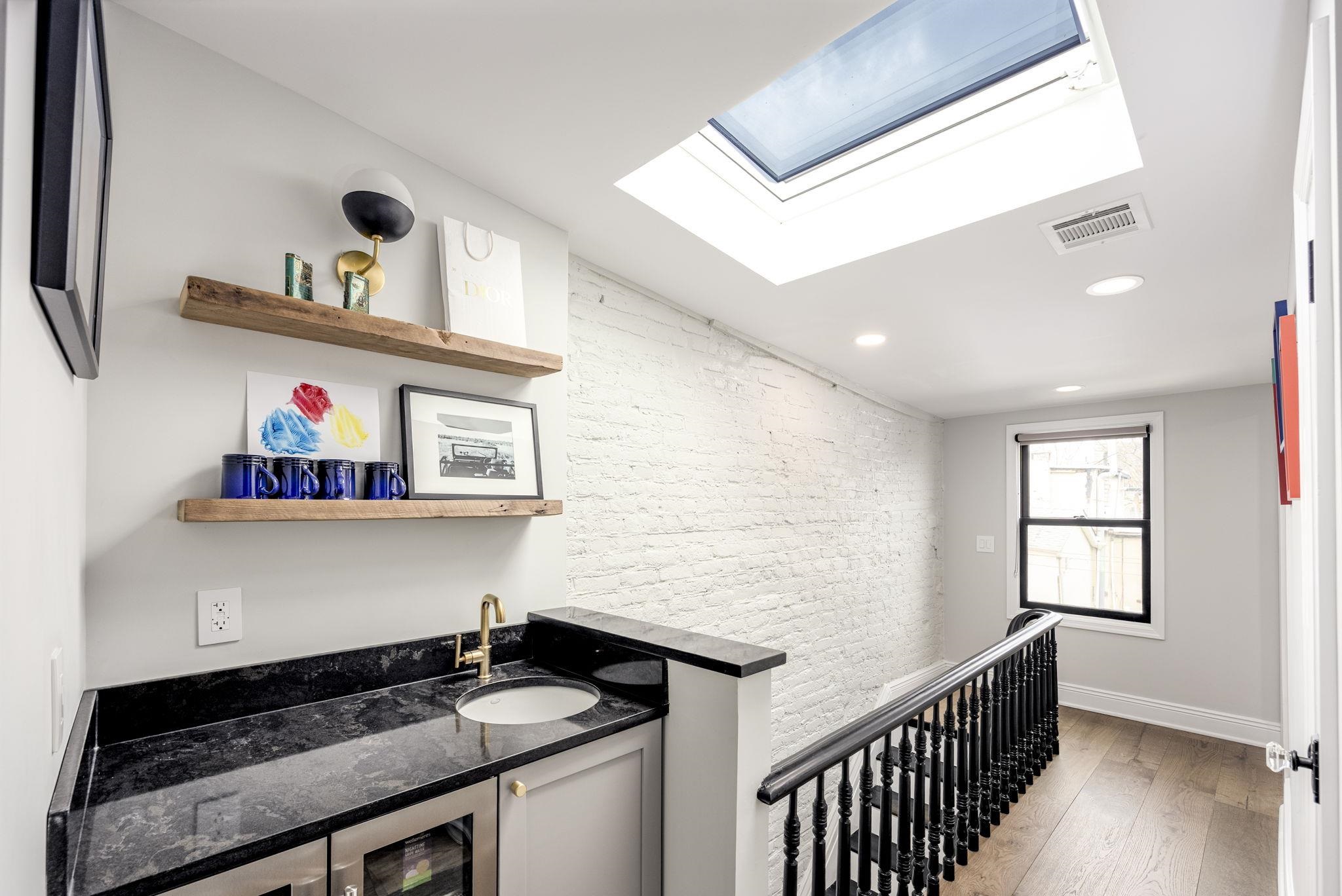 294 4TH ST