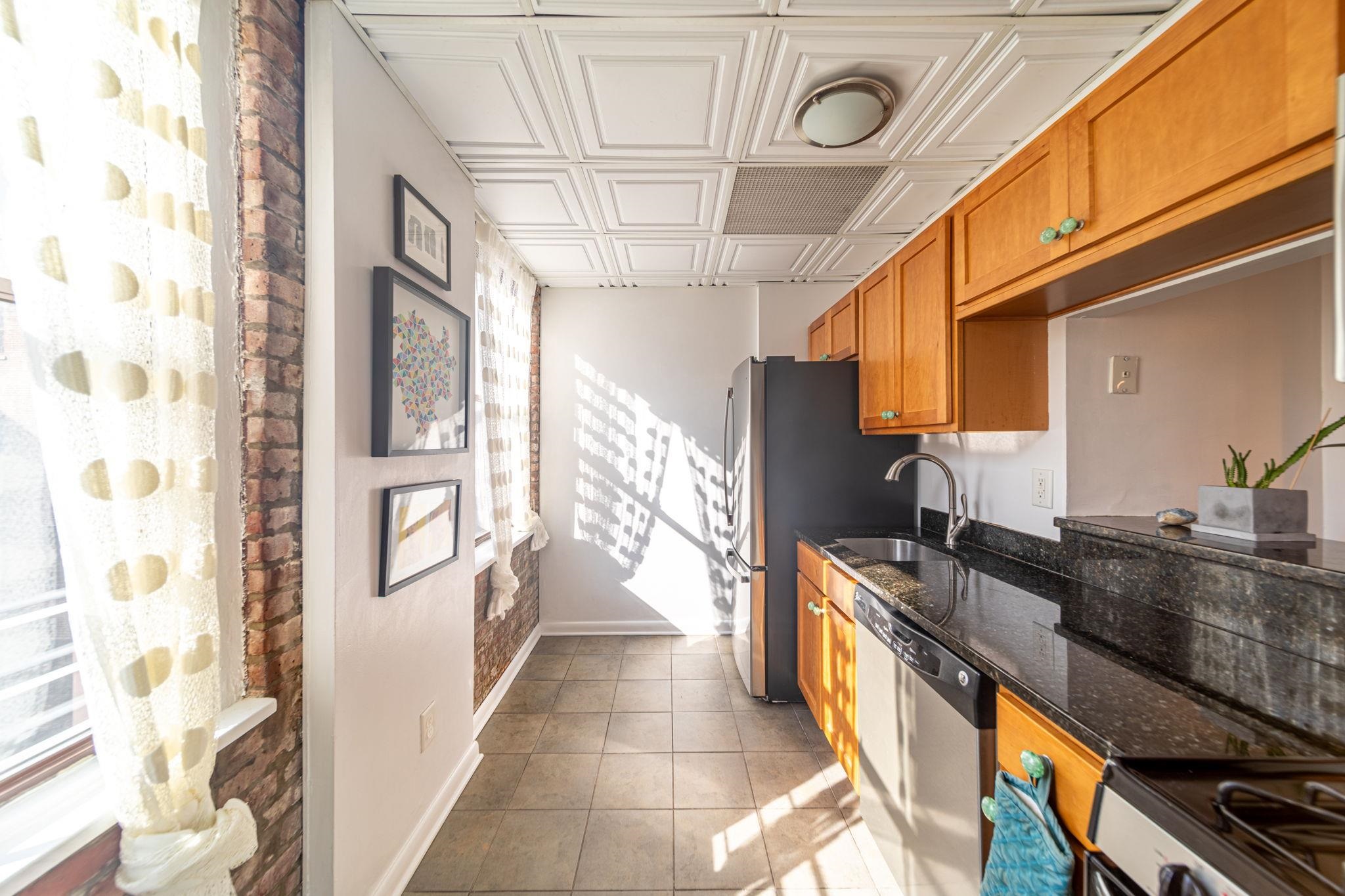 158 WAYNE ST Unit: 327a