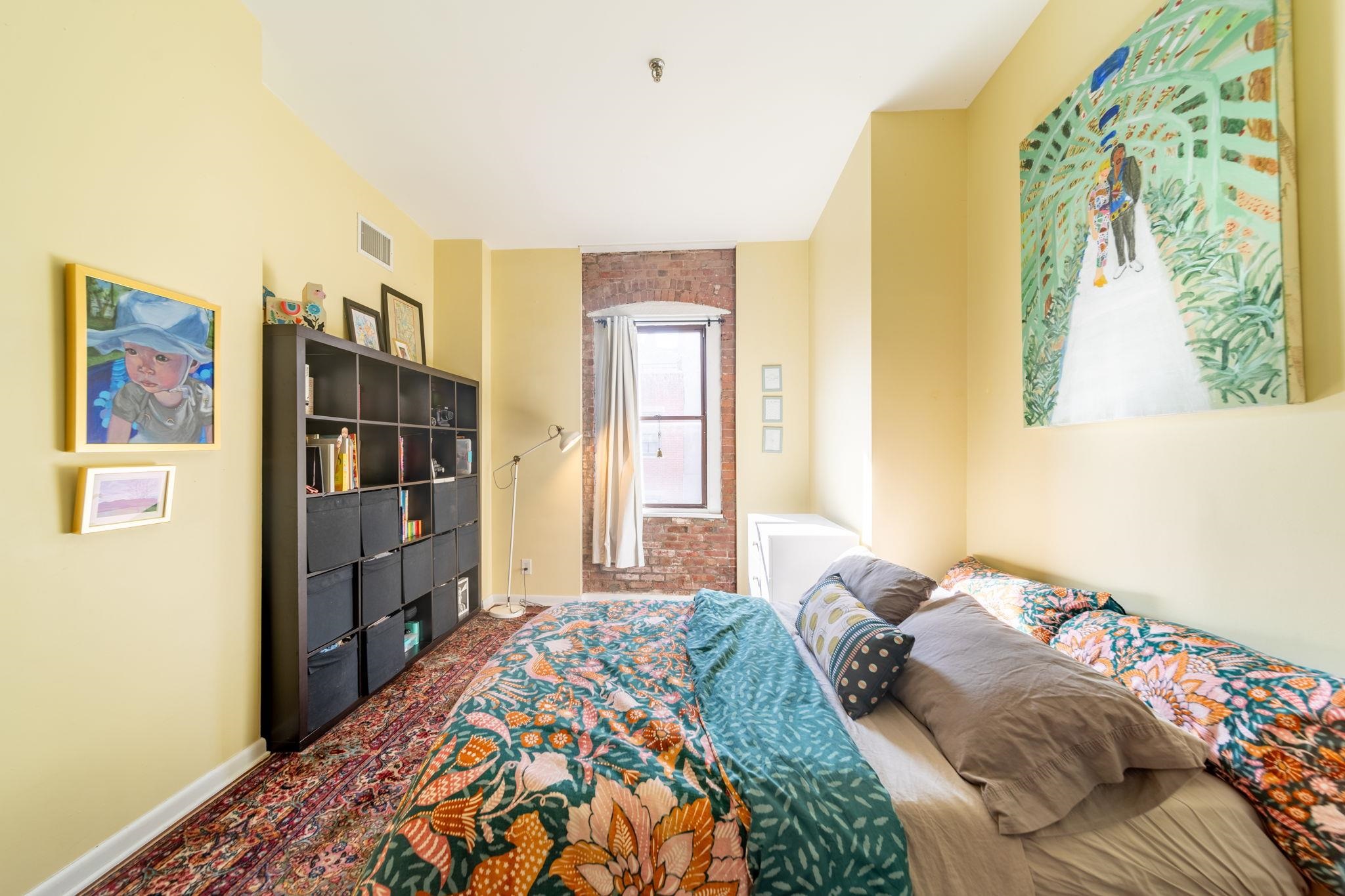 158 WAYNE ST Unit: 327a