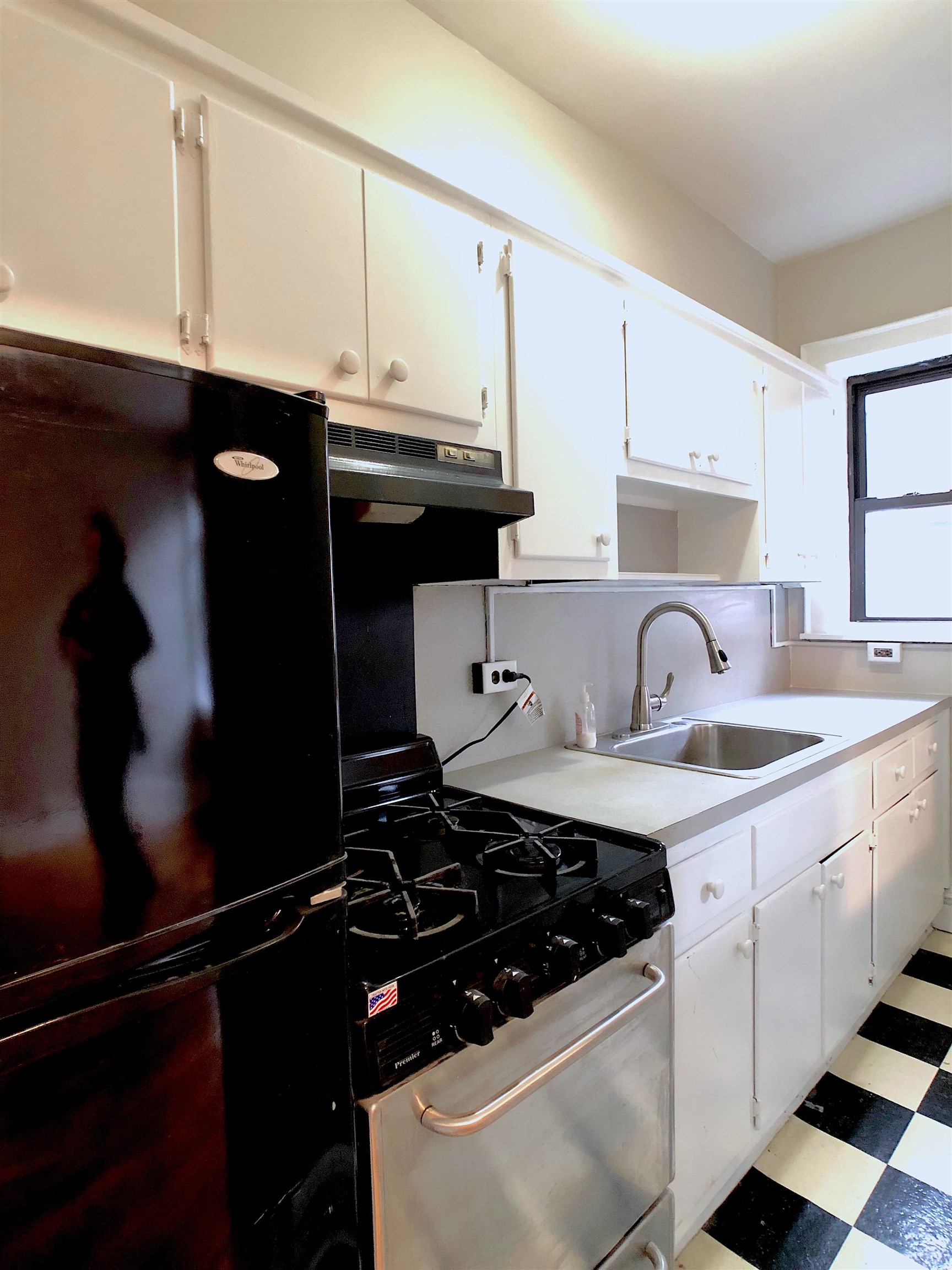 56 GLENWOOD AVE Unit: 57