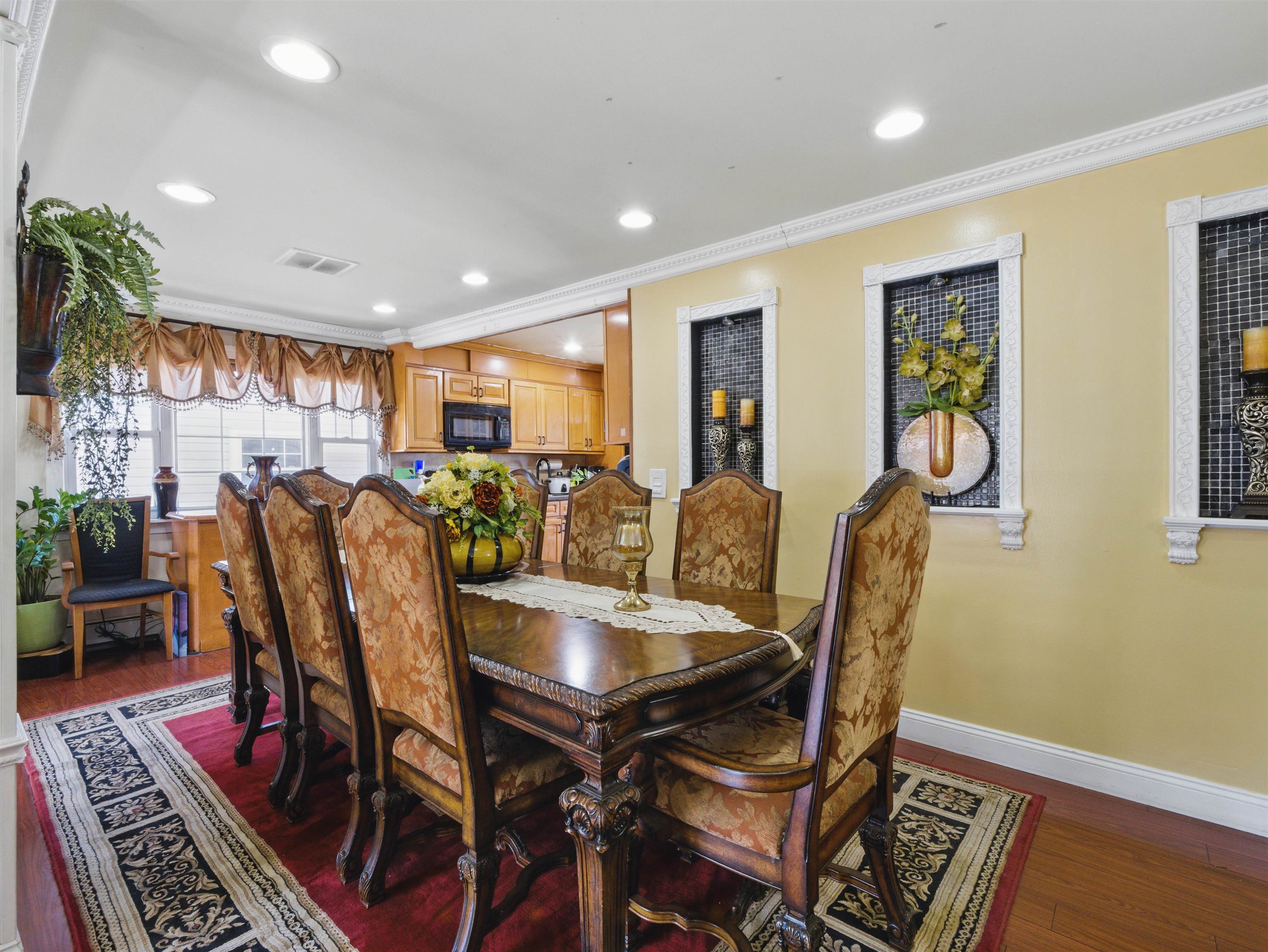 7507 DURHAM AVE Unit: 2