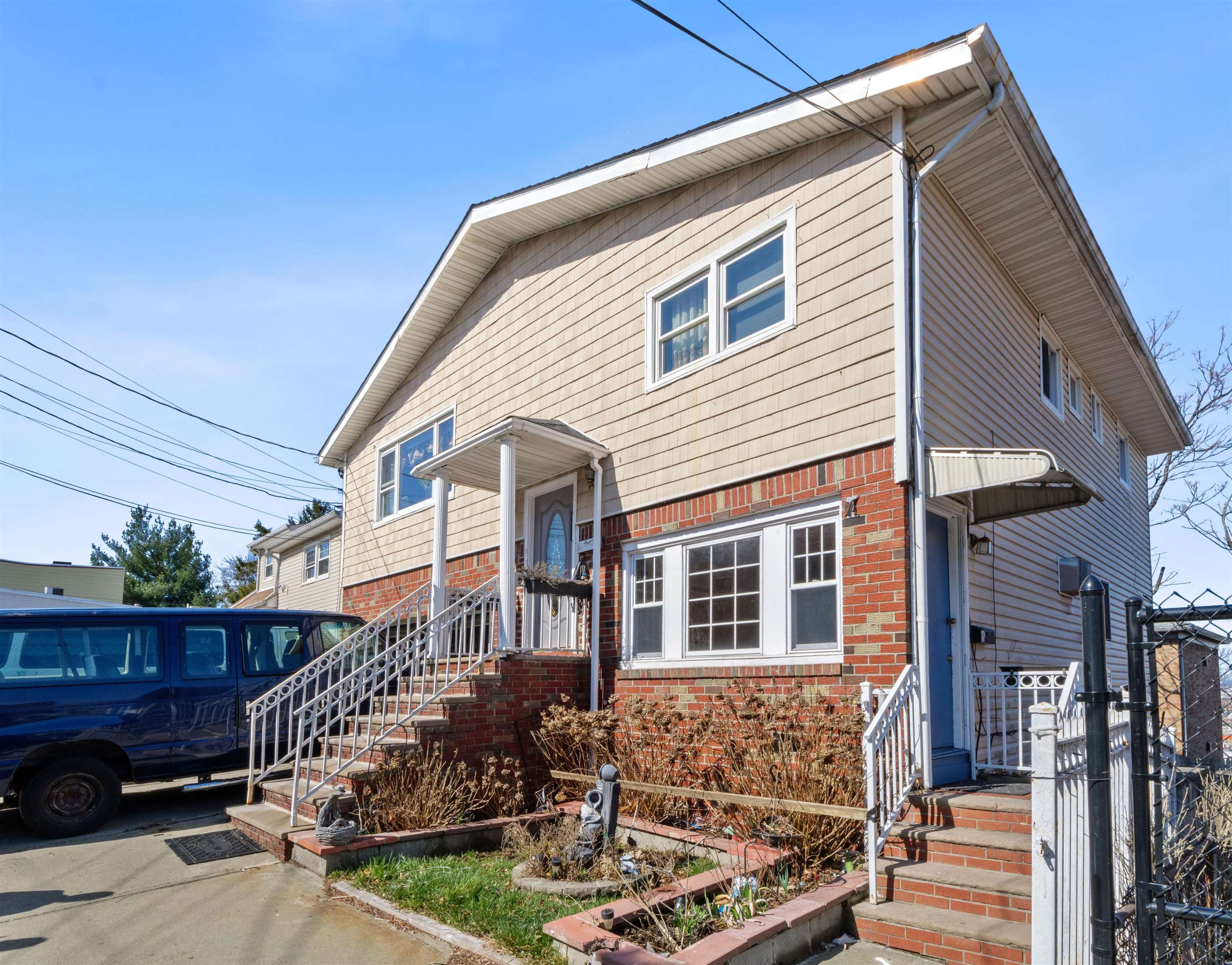 7507 DURHAM AVE Unit: 2