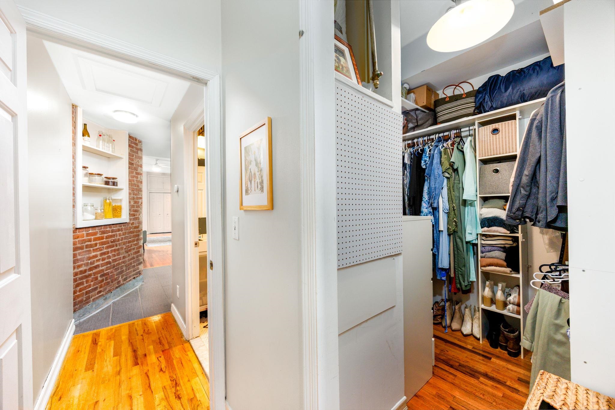 343 VARICK ST Unit: 2A