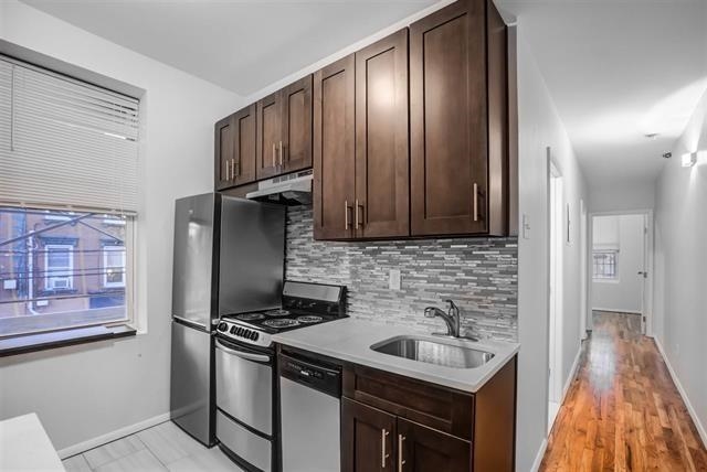 132 JEFFERSON ST Unit: 3L