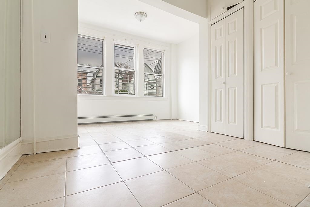 104 CLENDENNY AVE