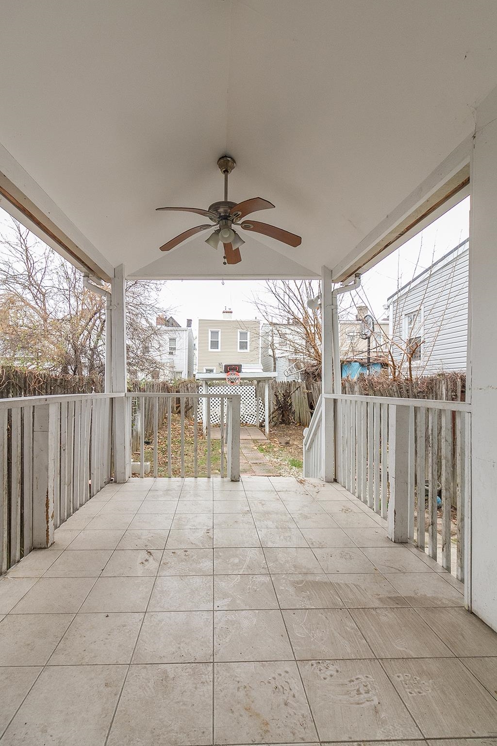 104 CLENDENNY AVE