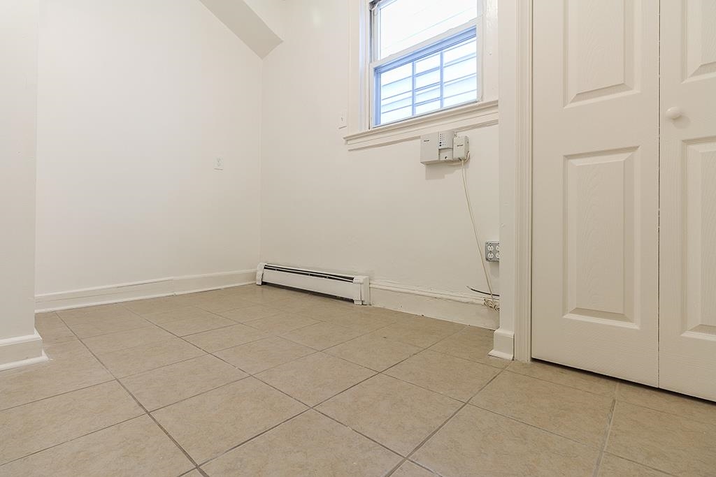 104 CLENDENNY AVE