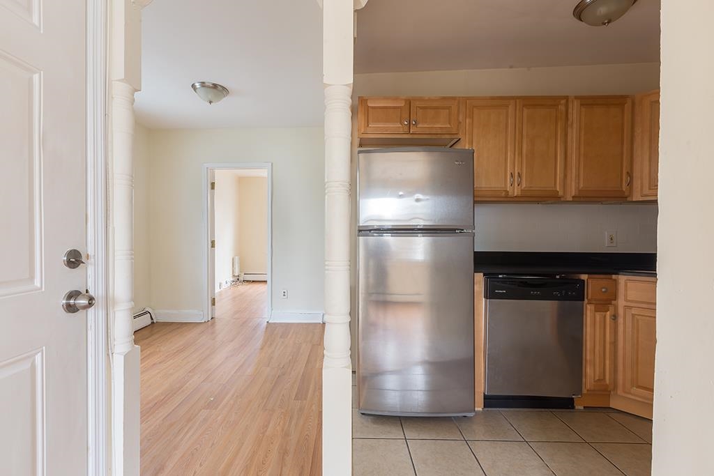 104 CLENDENNY AVE