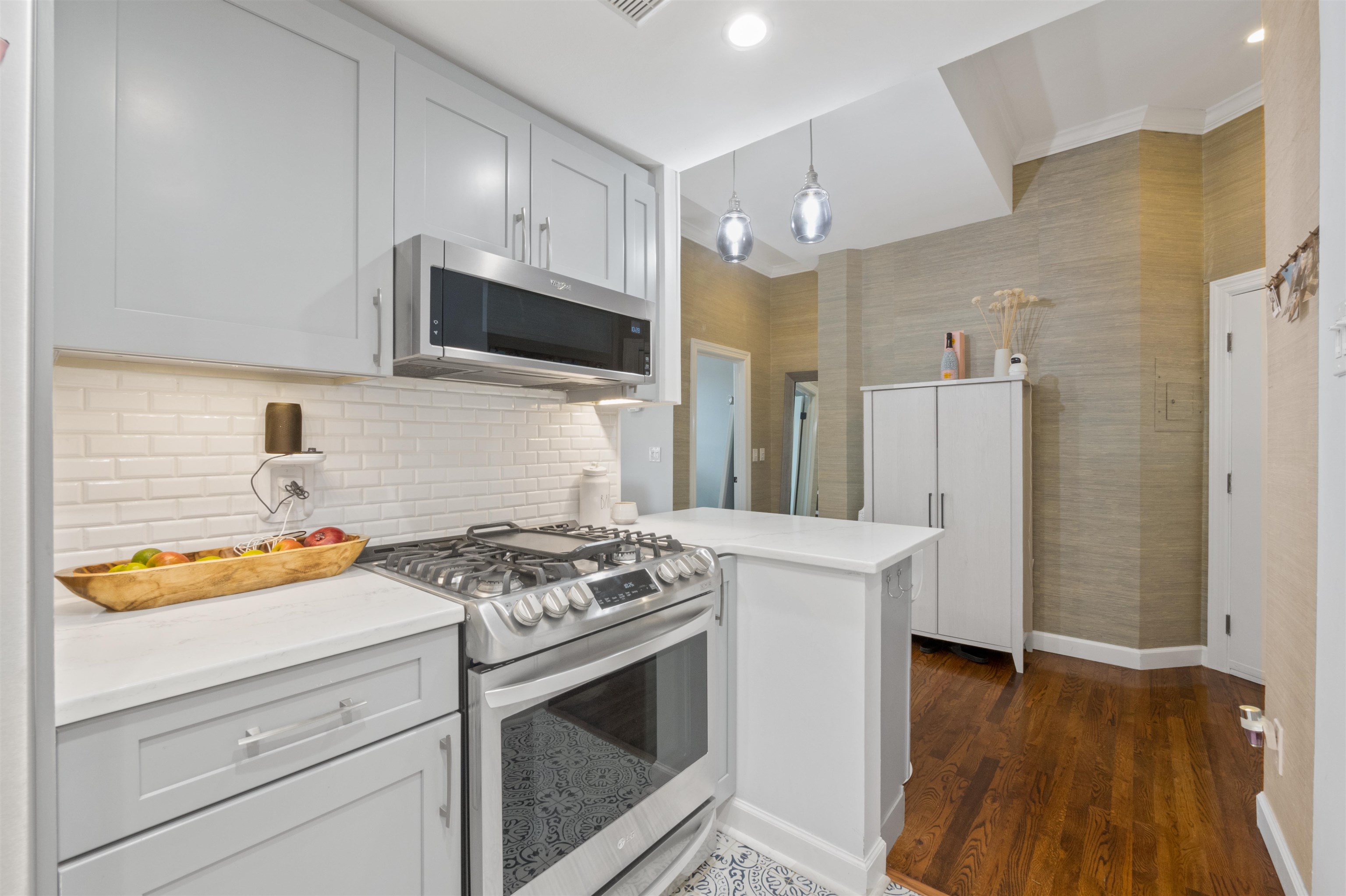 1015 GRAND ST Unit: 5C