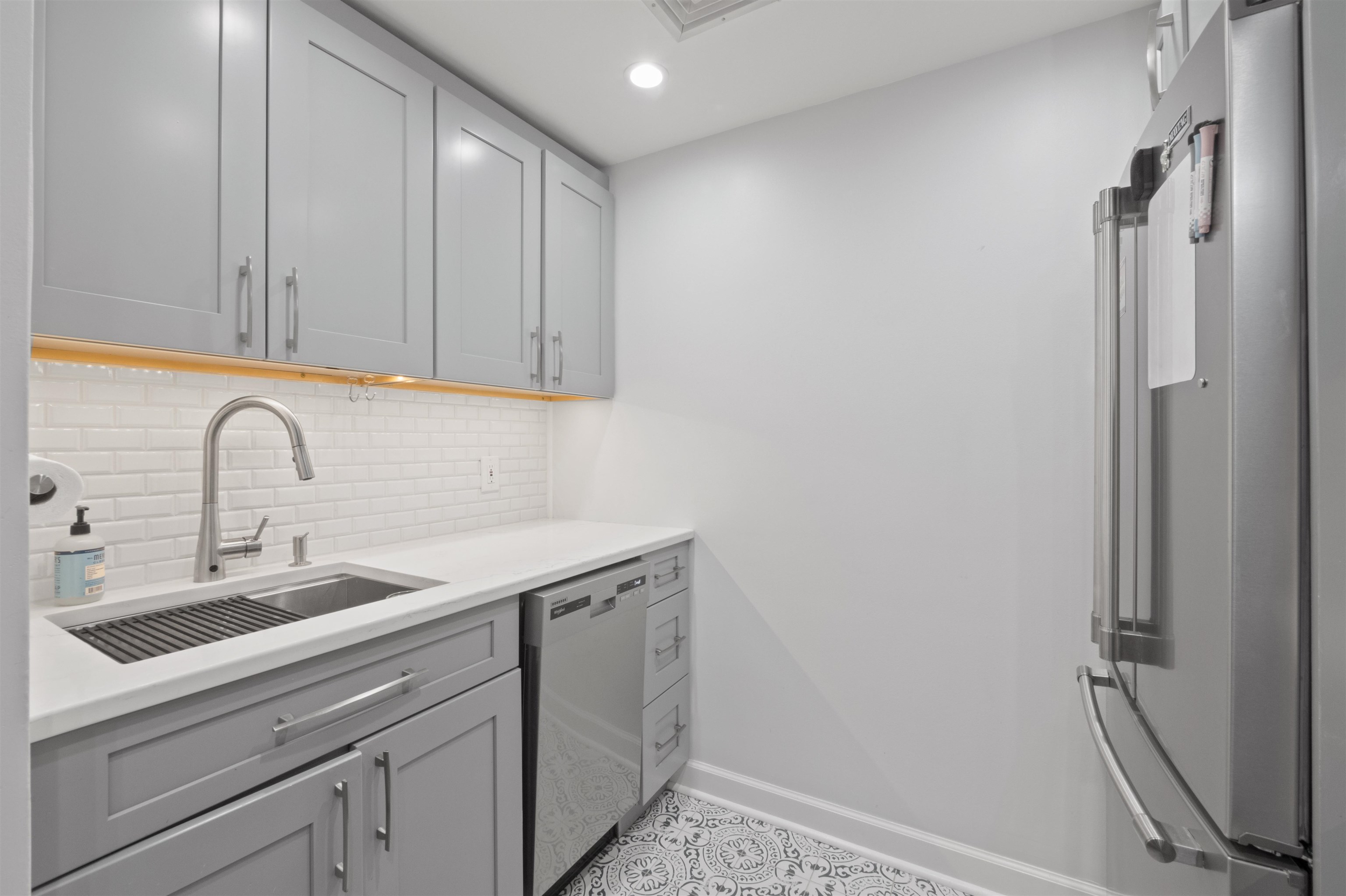 1015 GRAND ST Unit: 5C