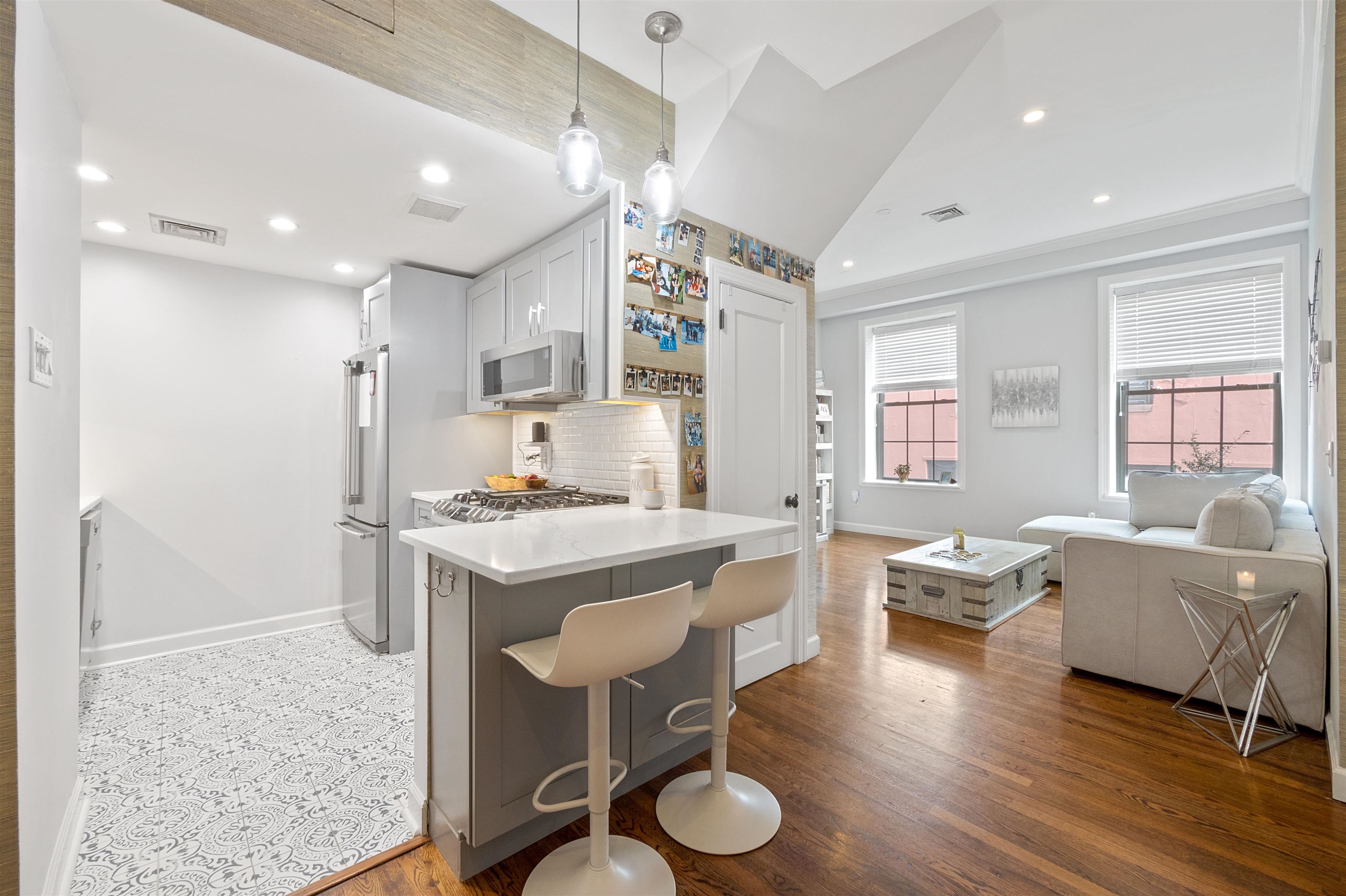 1015 GRAND ST Unit: 5C