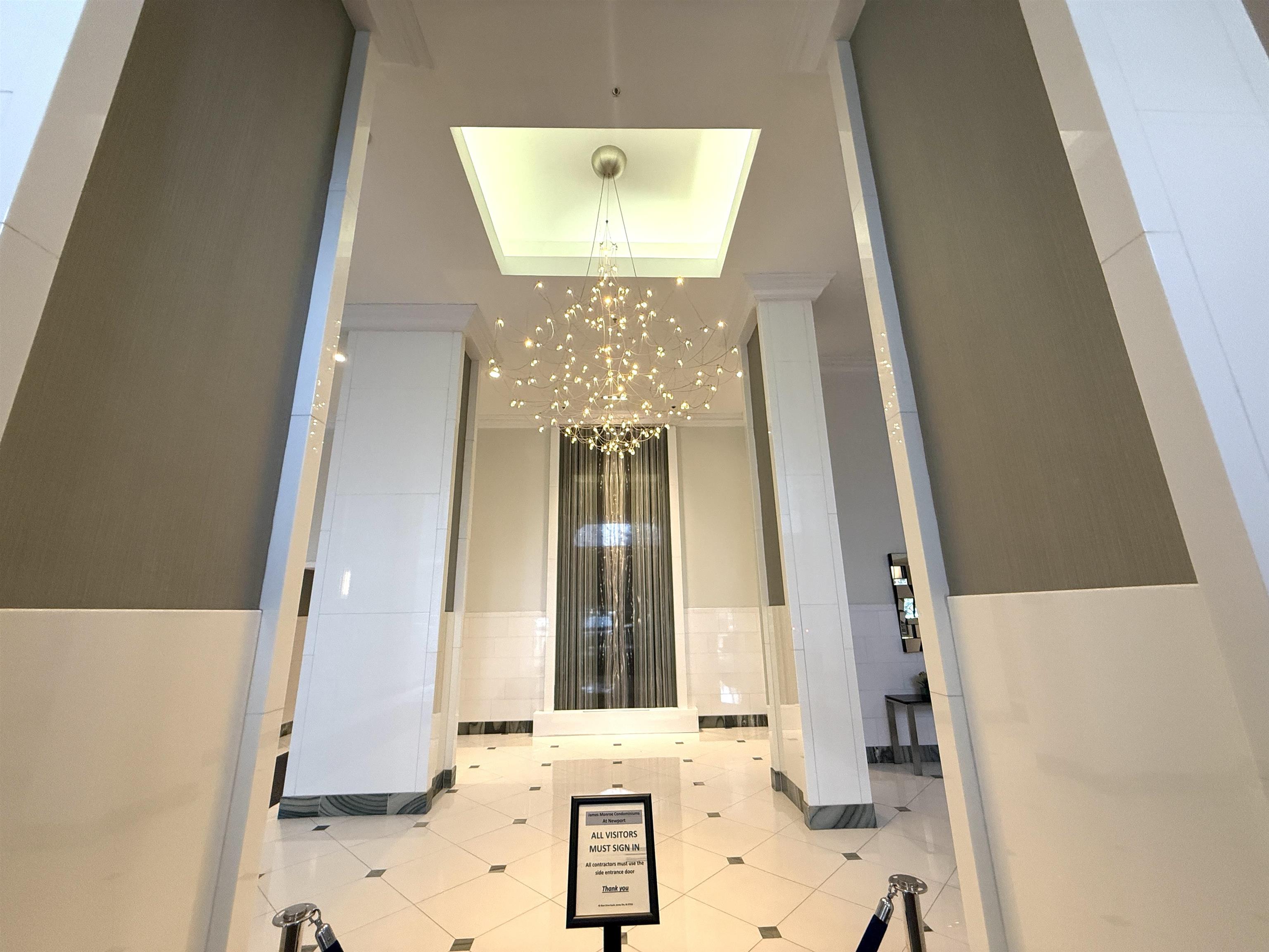 45 RIVER DR SOUTH Unit: 1906