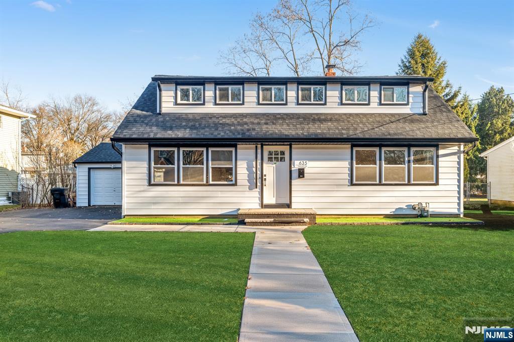 635 Falmouth Avenue