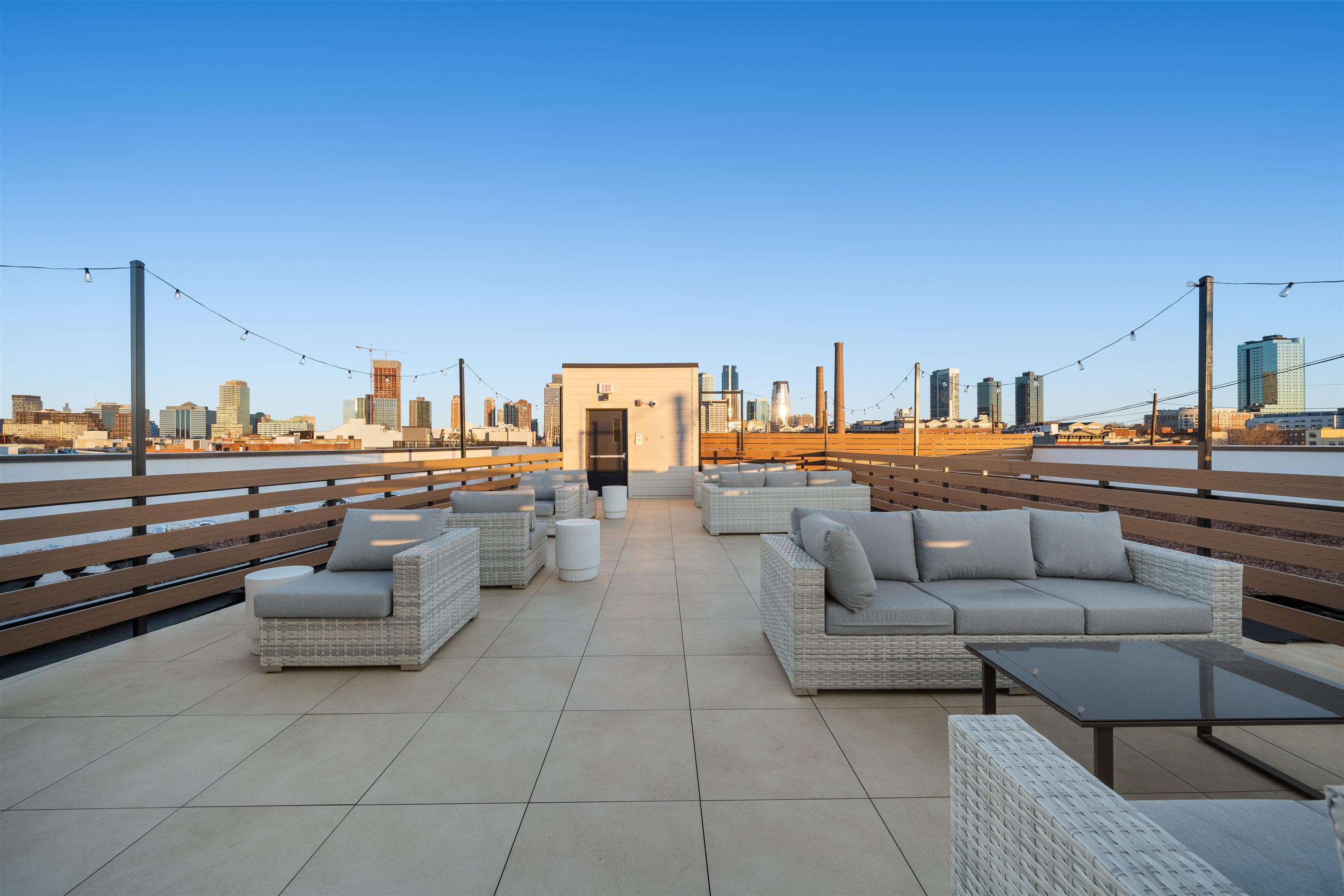 391 1ST ST Unit: 4-D