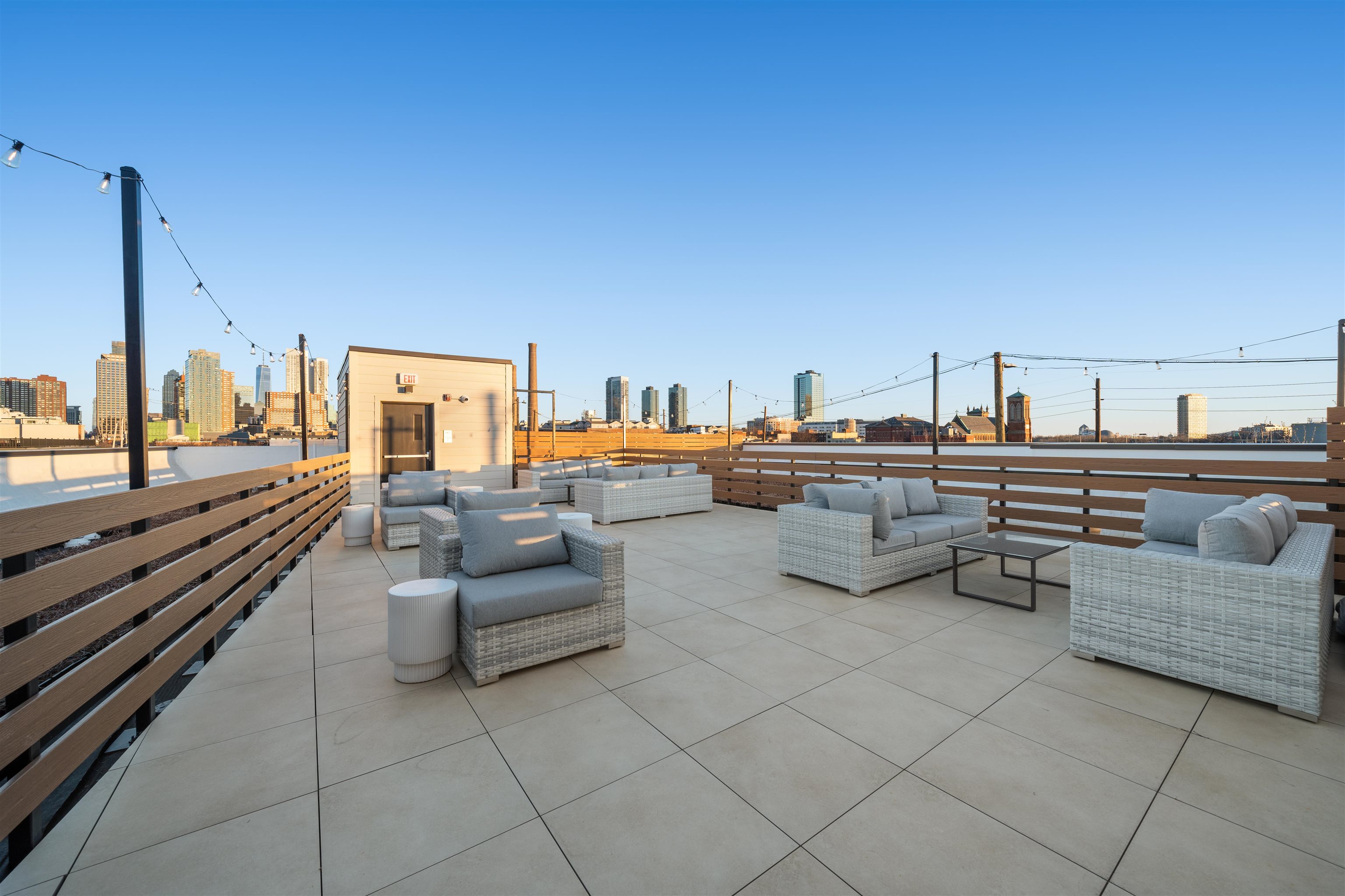 391 1ST ST Unit: 4-D