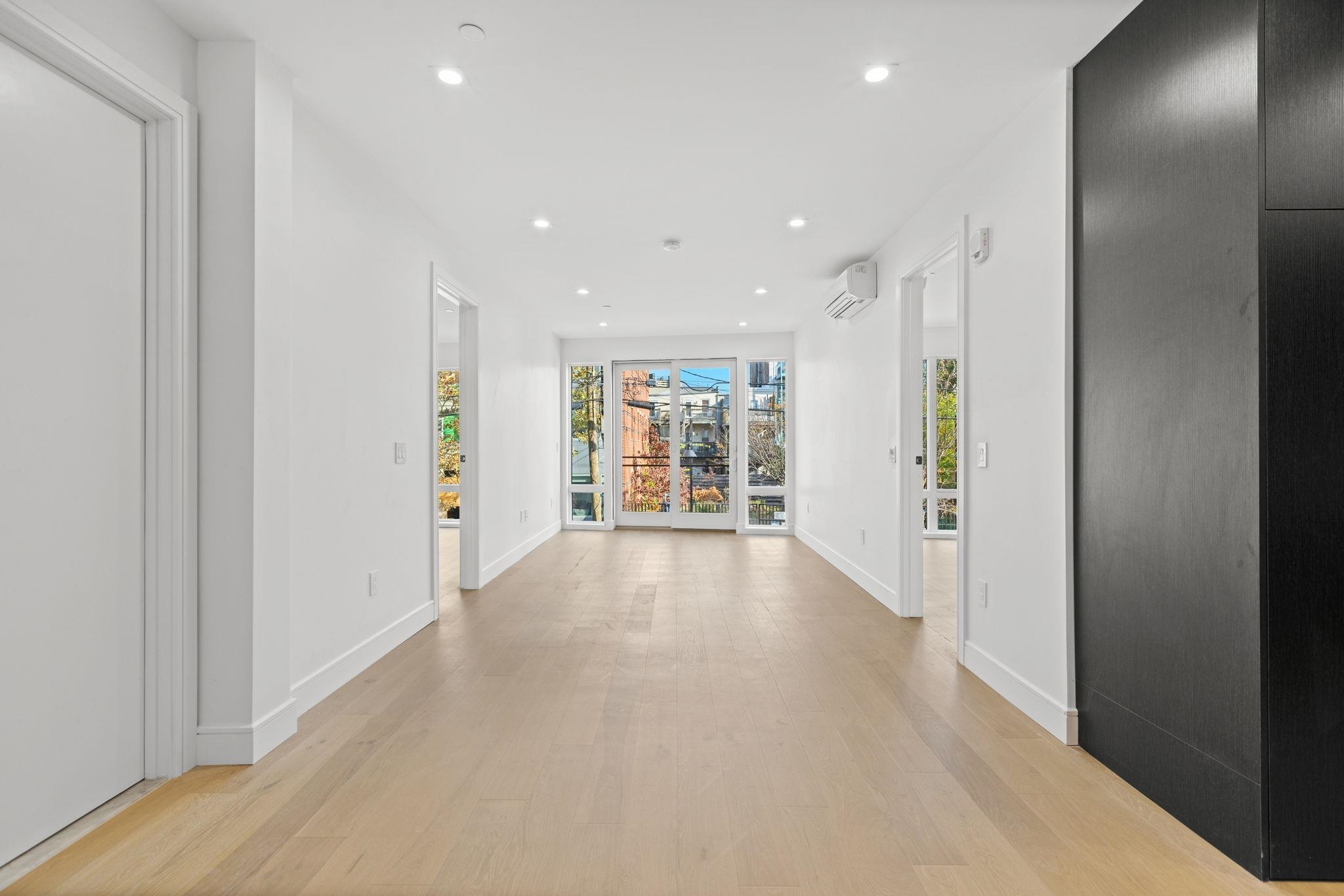 391 1ST ST Unit: 4-D