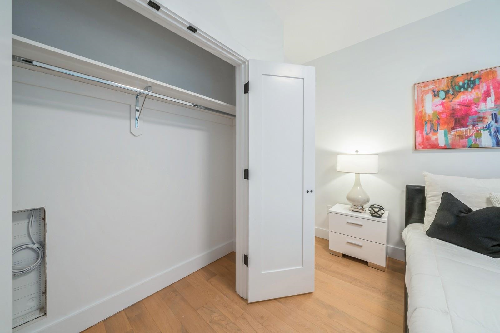 160 BRUNSWICK ST Unit: 204