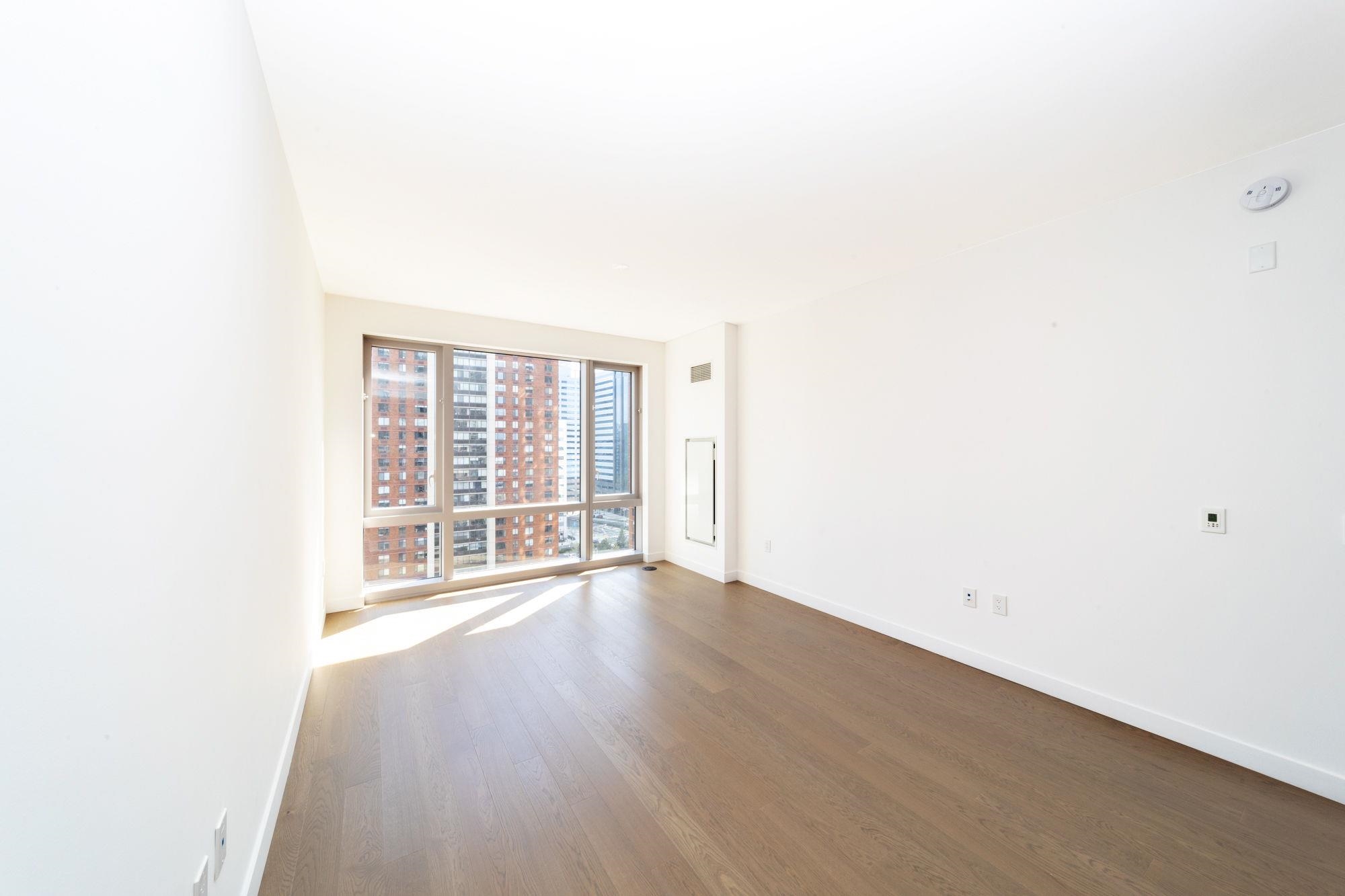 75 PARK LANE SOUTH Unit: 1408