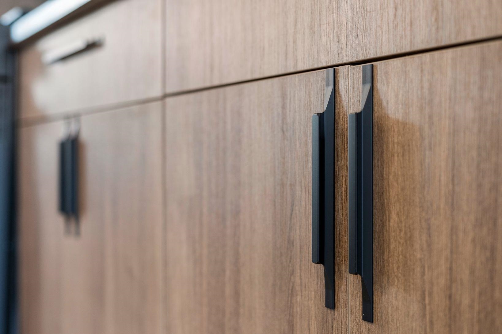 63 JEFFERSON AVE Unit: 2