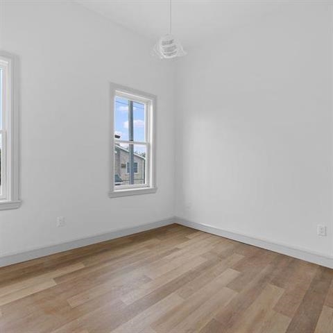 113 39TH ST Unit: 1