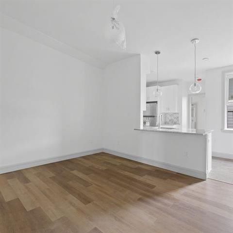 113 39TH ST Unit: 1