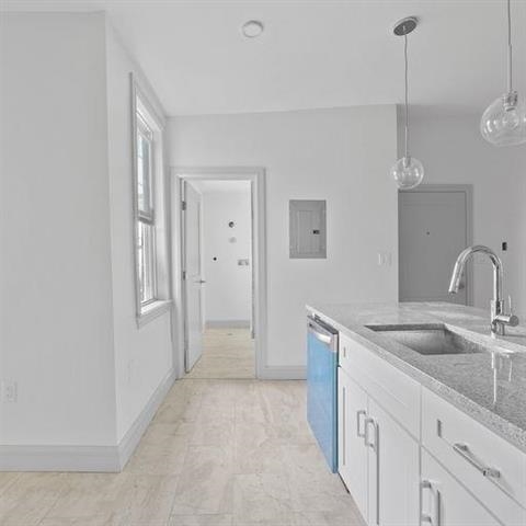 113 39TH ST Unit: 1