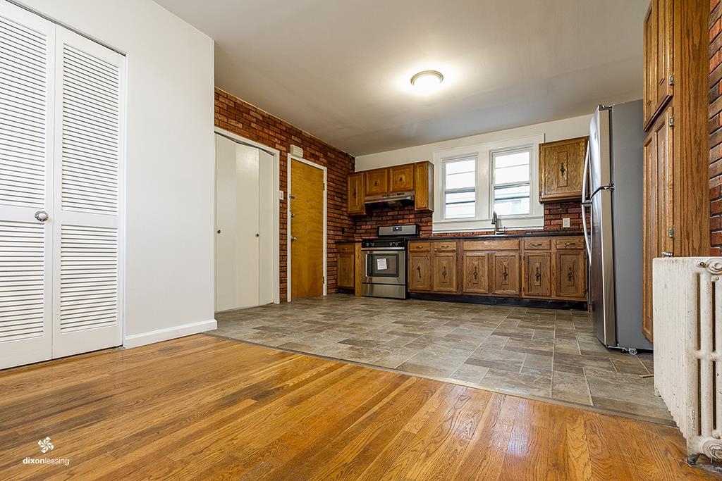 178 AVENUE F