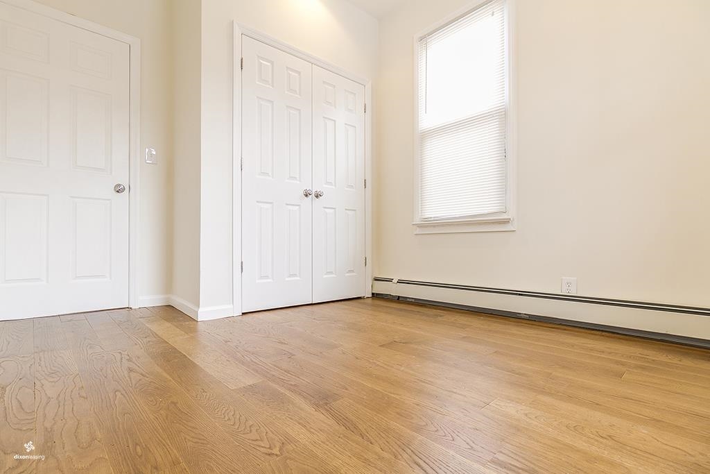 72 WEST 22ND ST