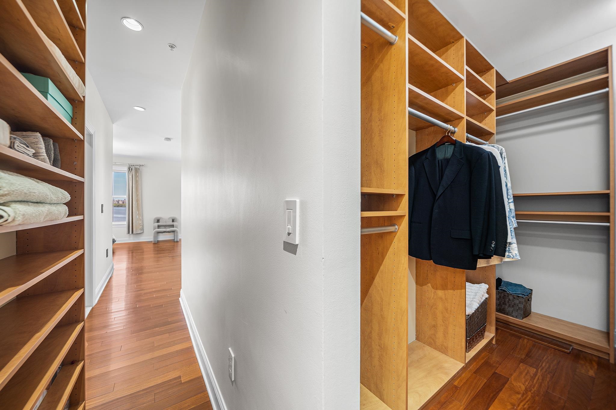 20 AVENUE AT PORT IMPERIAL Unit: 401