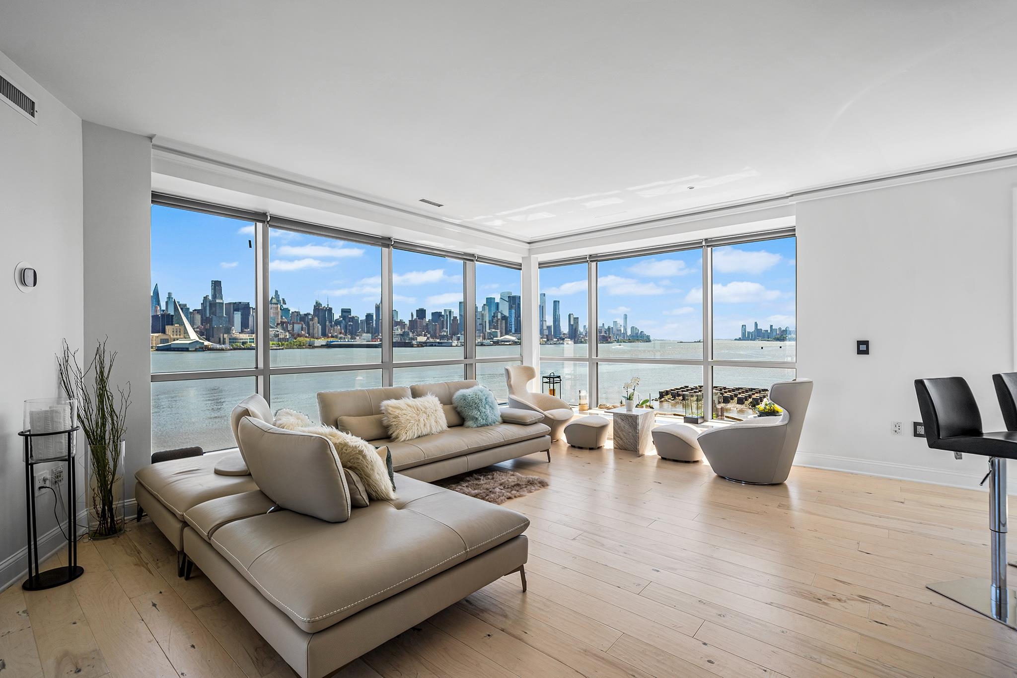 20 AVENUE AT PORT IMPERIAL Unit: 401