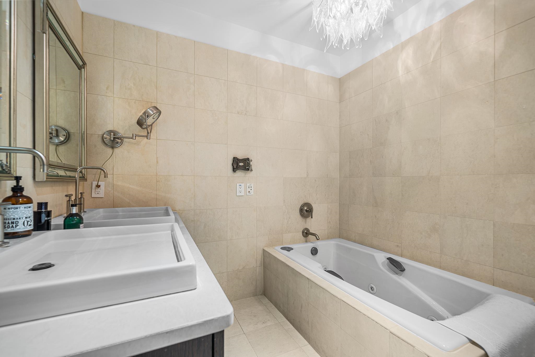 20 AVENUE AT PORT IMPERIAL Unit: 401
